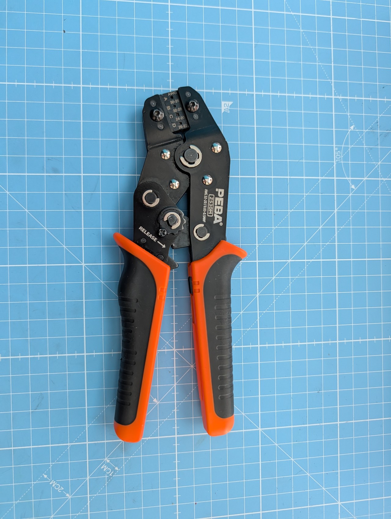 Gridfinity box for Wire Crimpers