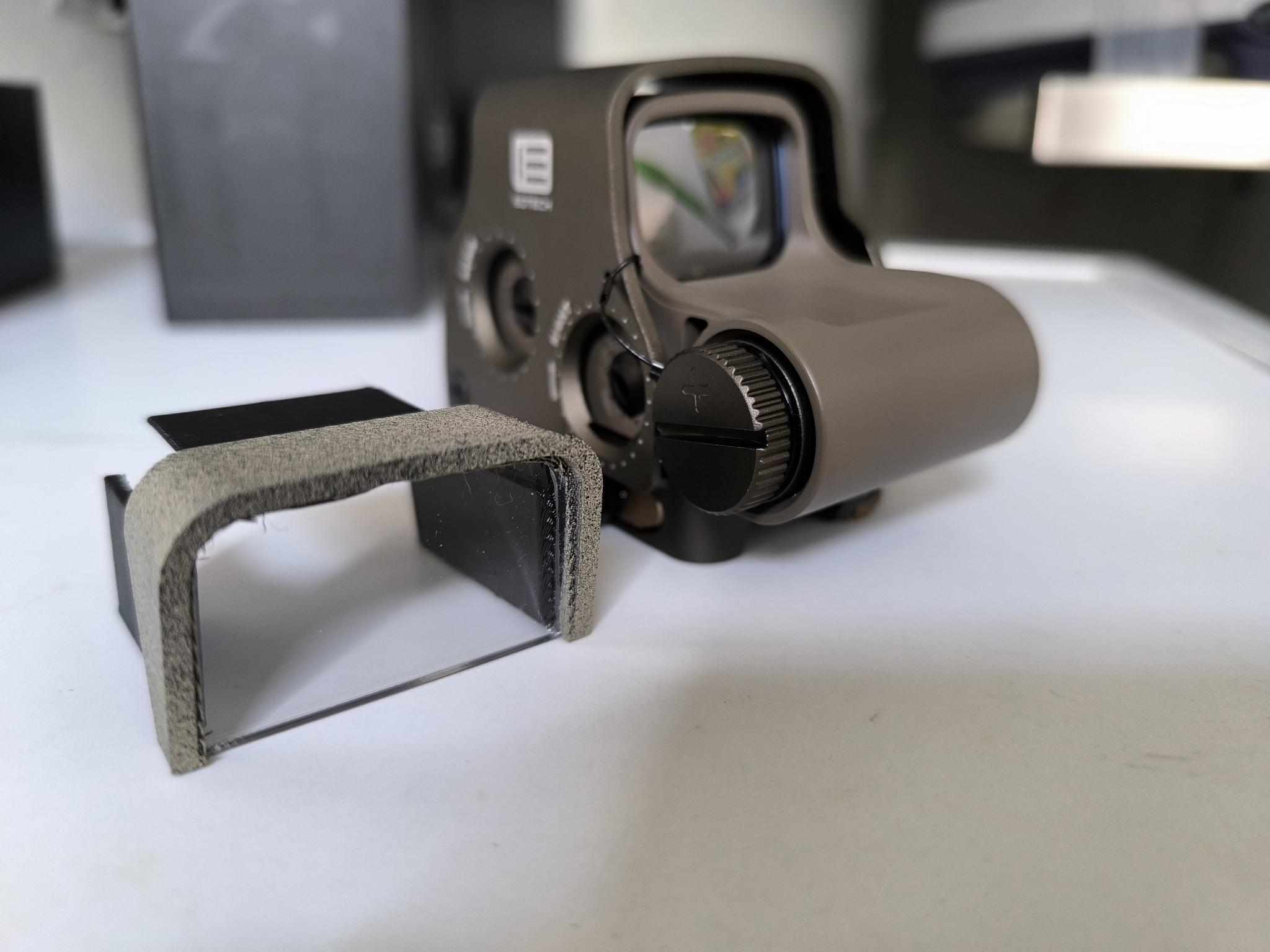 Miniatura 4 do modelo 3D Airsoft Eotech protector