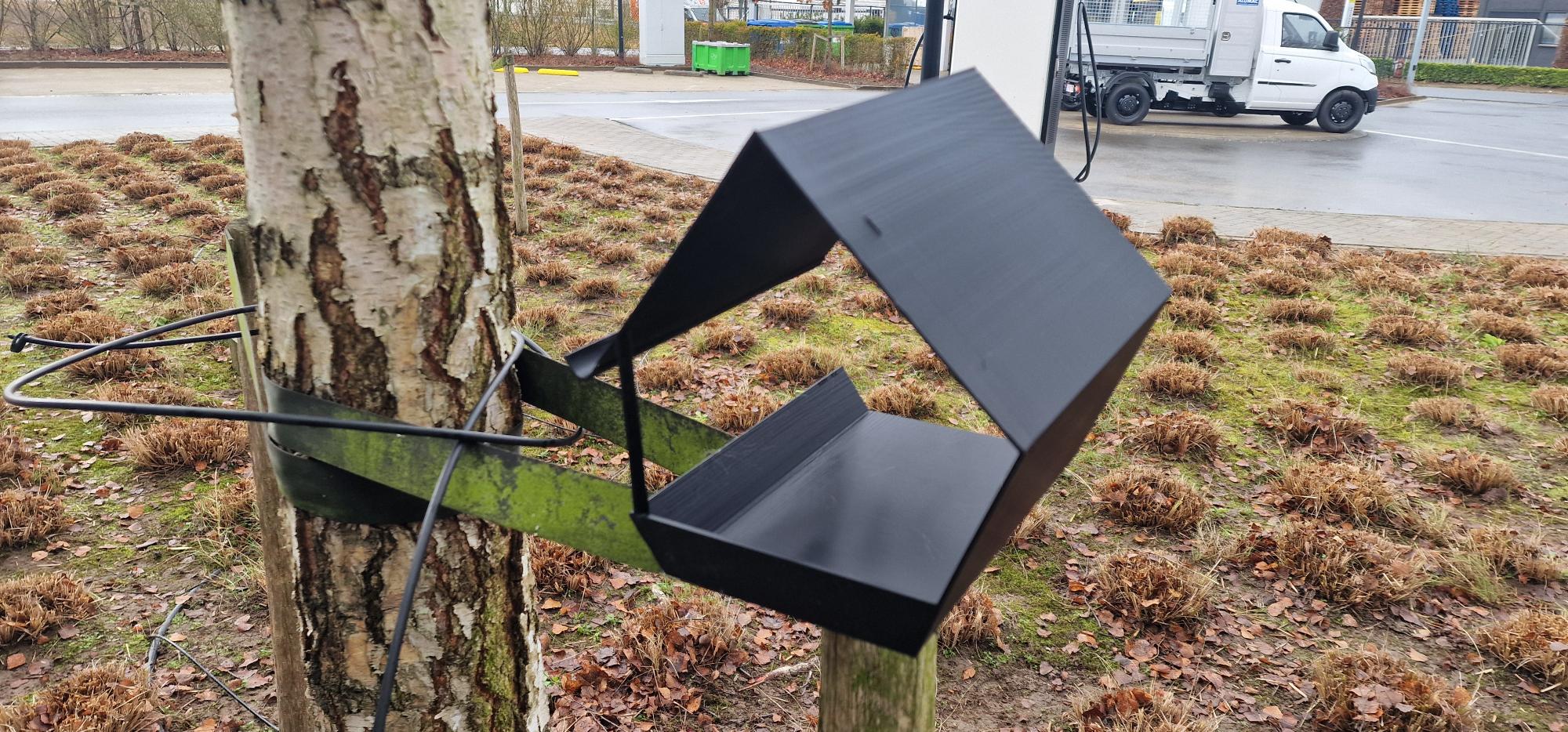 Birdfeeder — thumbnail 6
