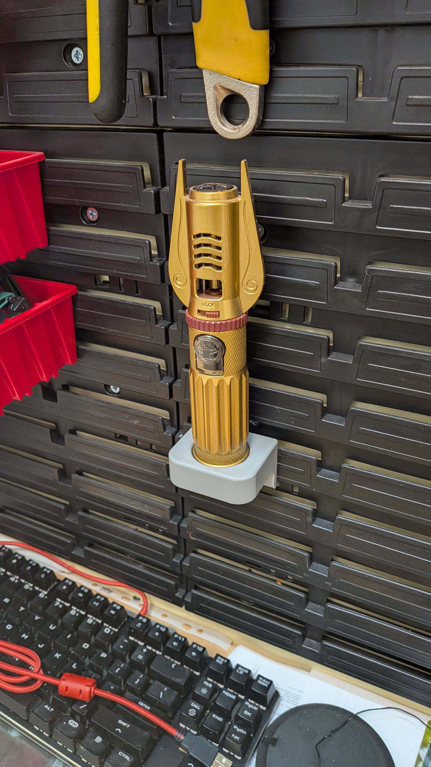Hacksmith Mini-Saber Gen2 Tool Wall holder