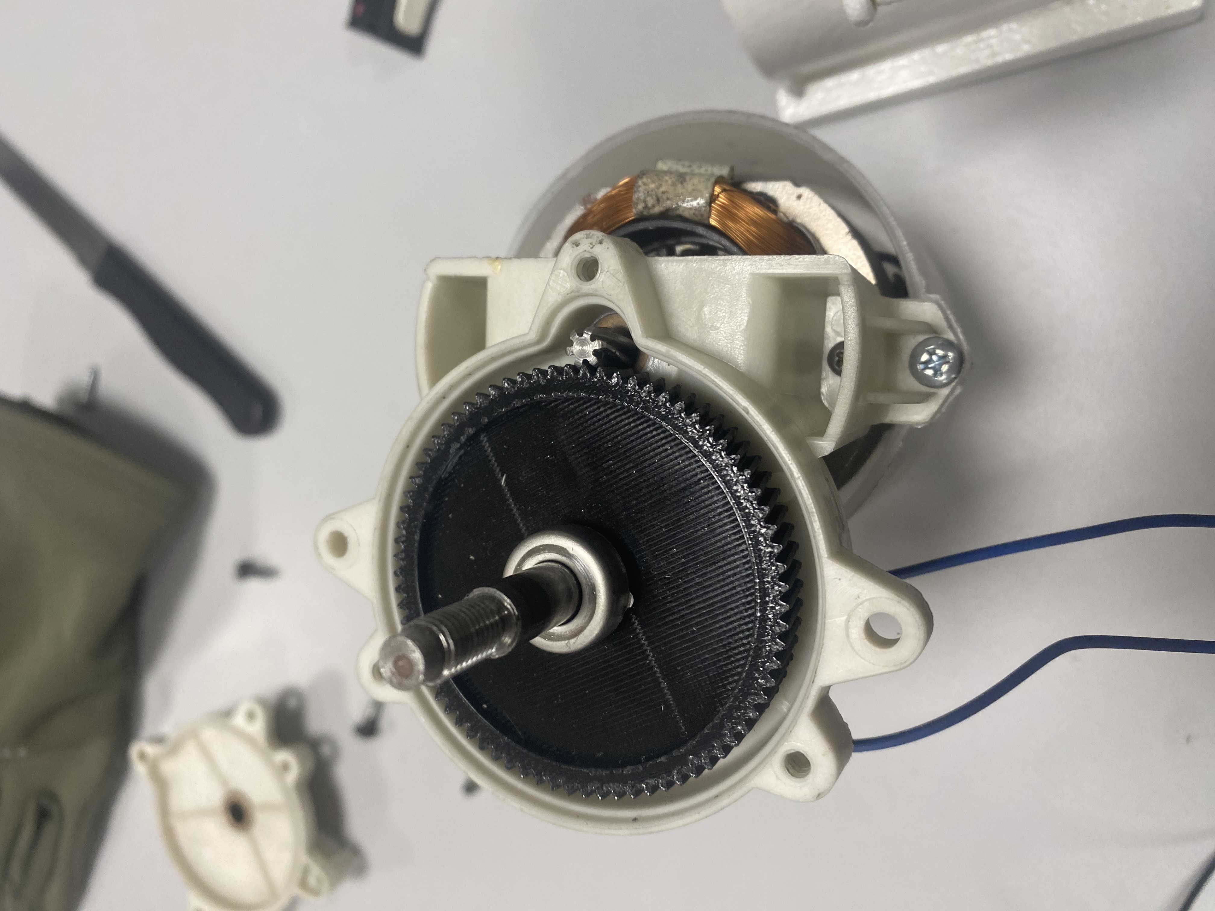 Helical gear for cheese grater