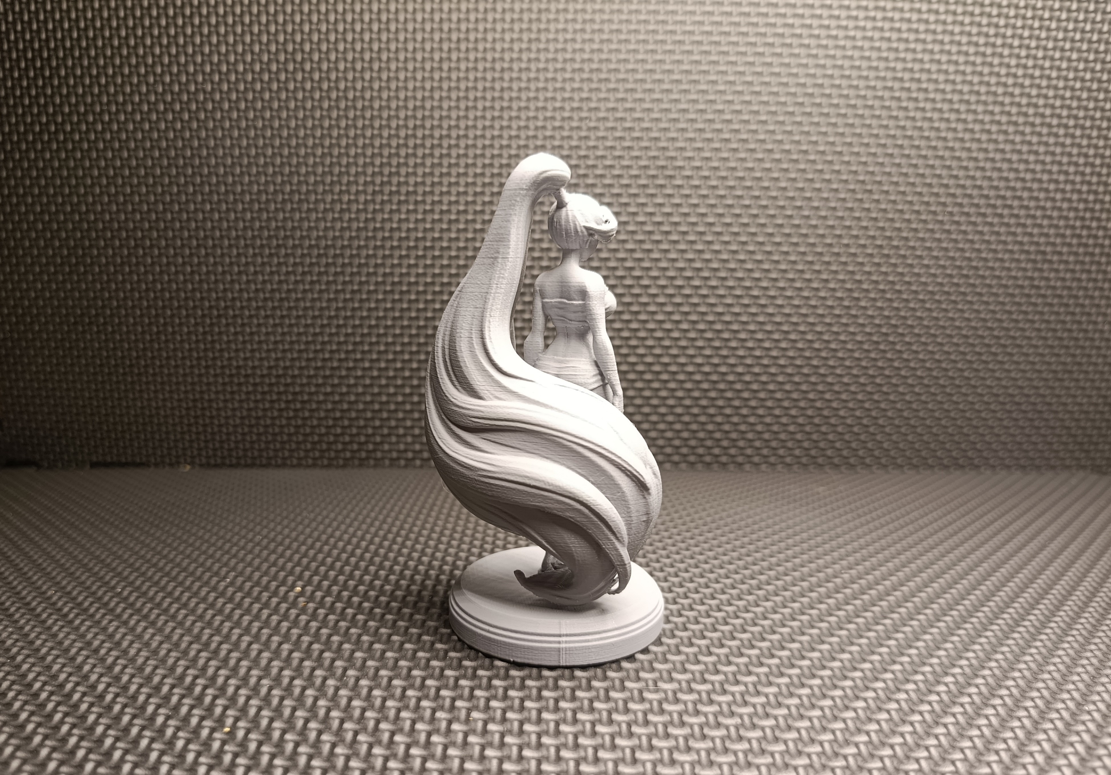 Stylized Anime Girl – Long Hair Action Figurine — thumbnail 4