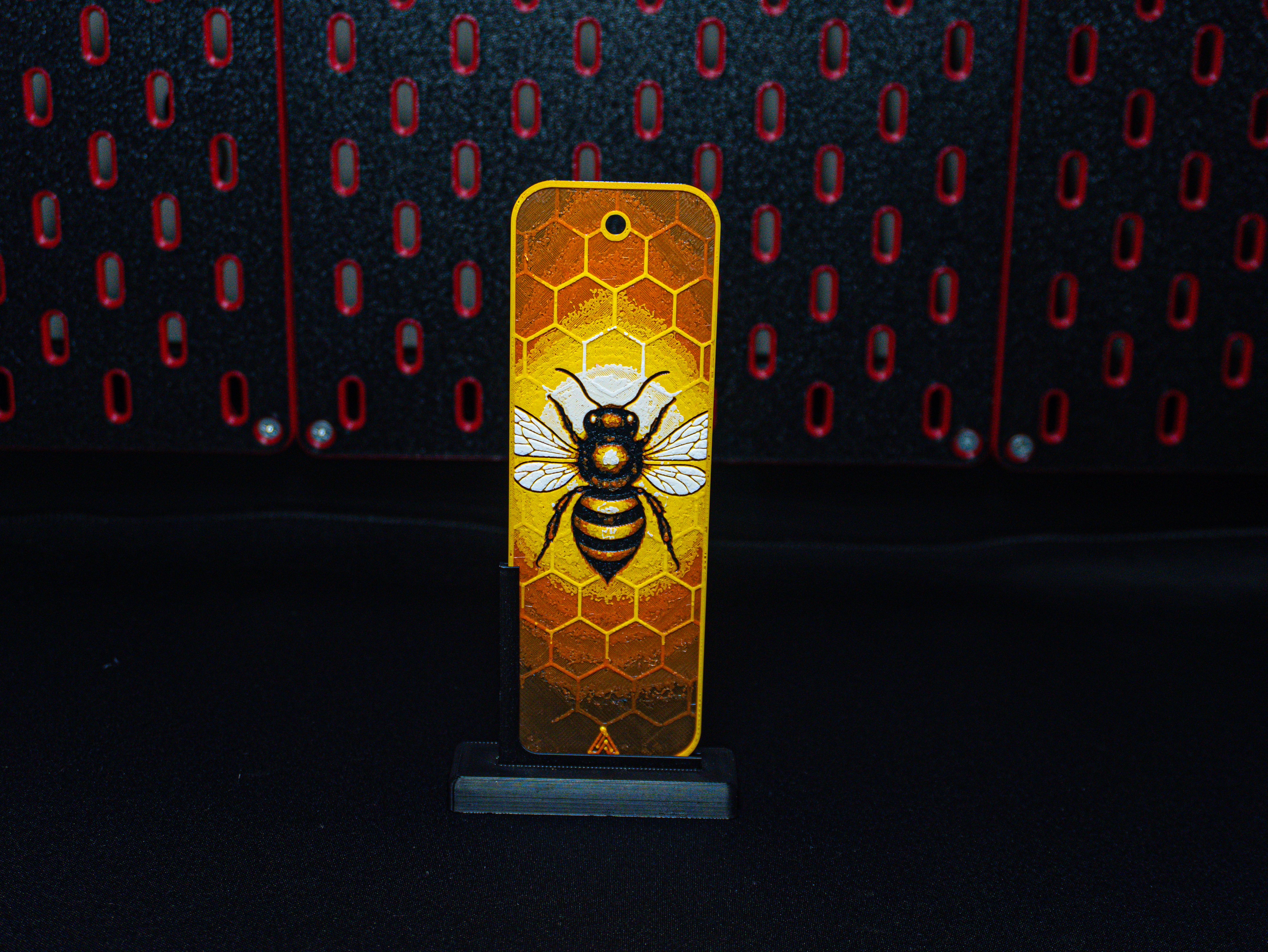 Miniatura 2 do modelo 3D Hueforge Bee Bookmark