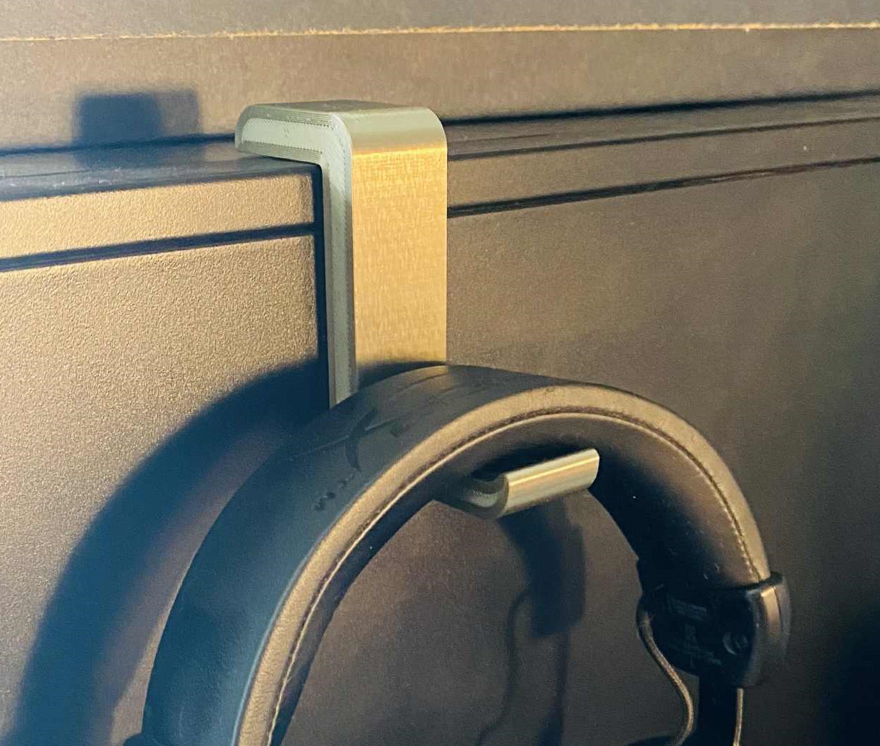 Magnet (15x5) headphones PC case