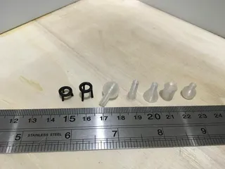 Lab Glassware (1:18 scale)