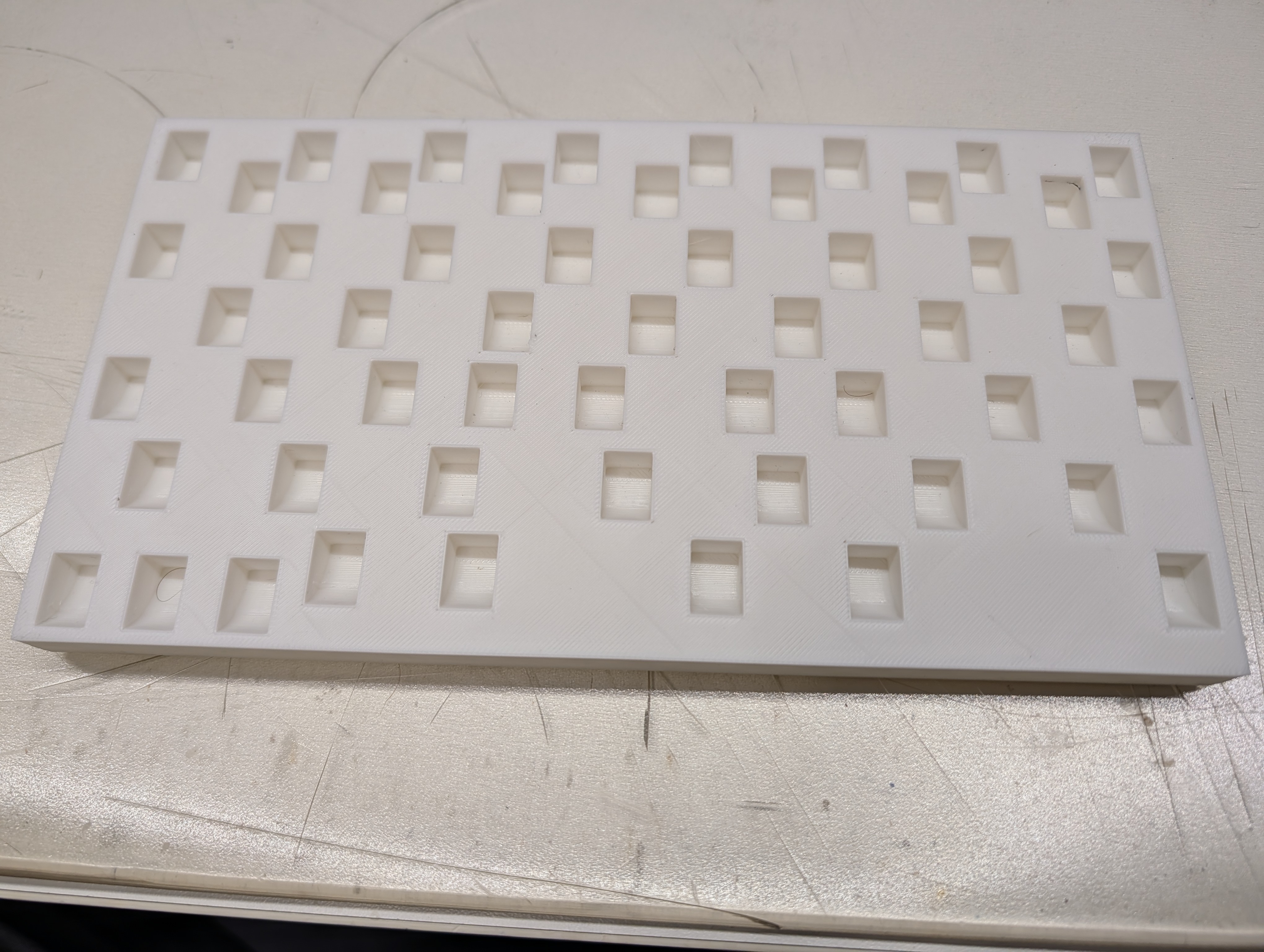 Thinkpad X13 Gen 4 ISO keyboard screw organiser