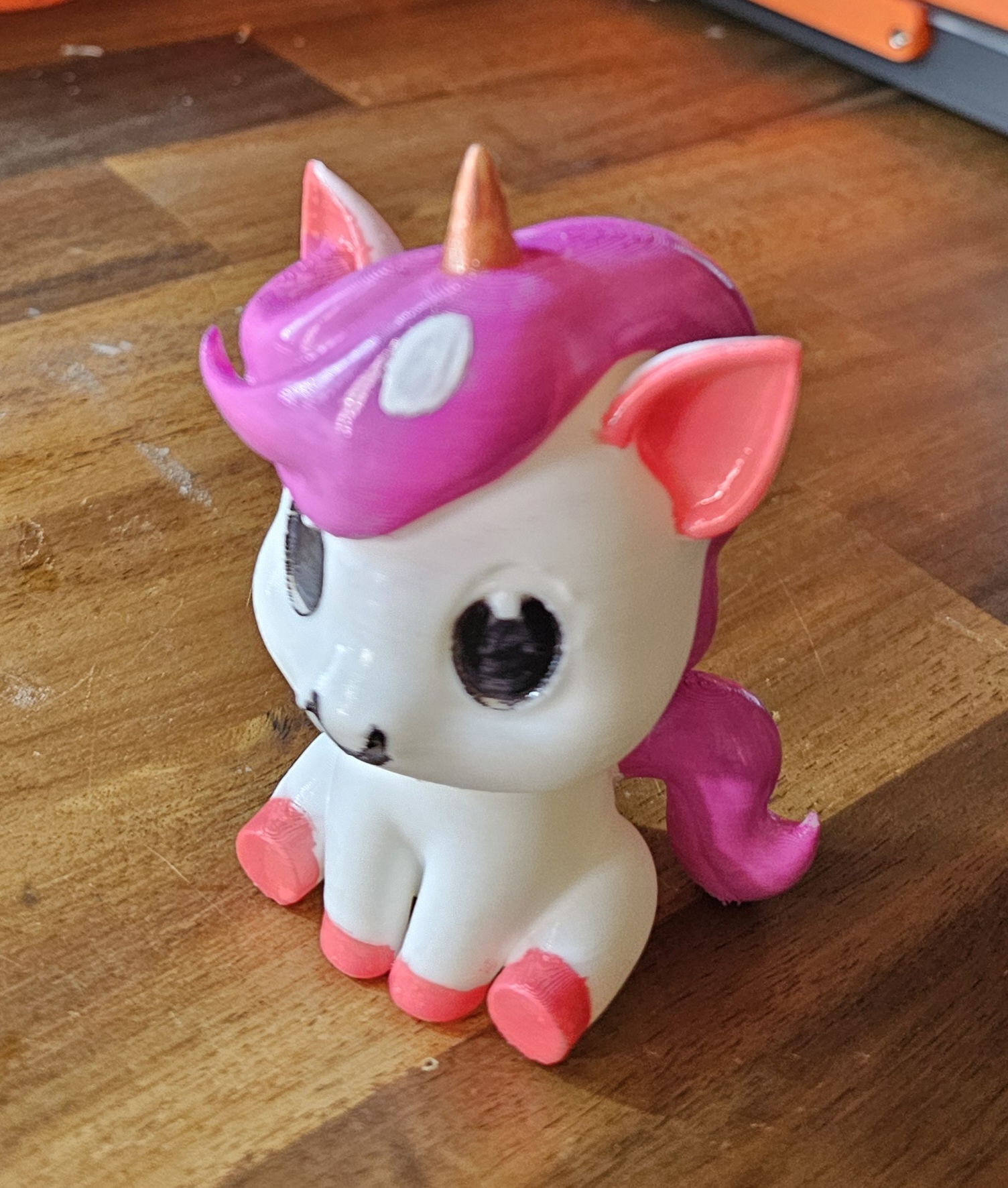 Cute unicorn figurine - Mignonne licorne