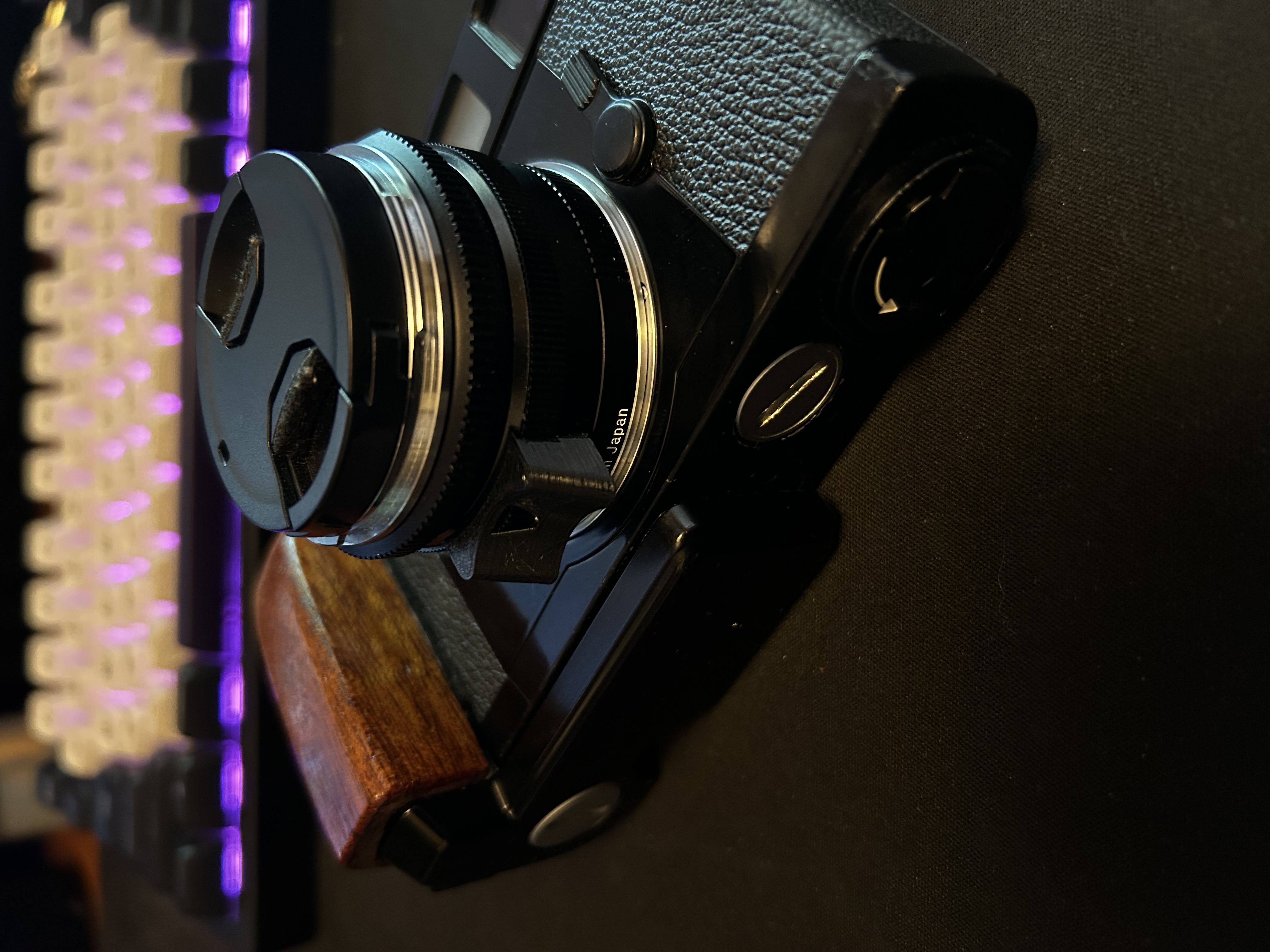 Focus Tab Zeiss ZM Lenses