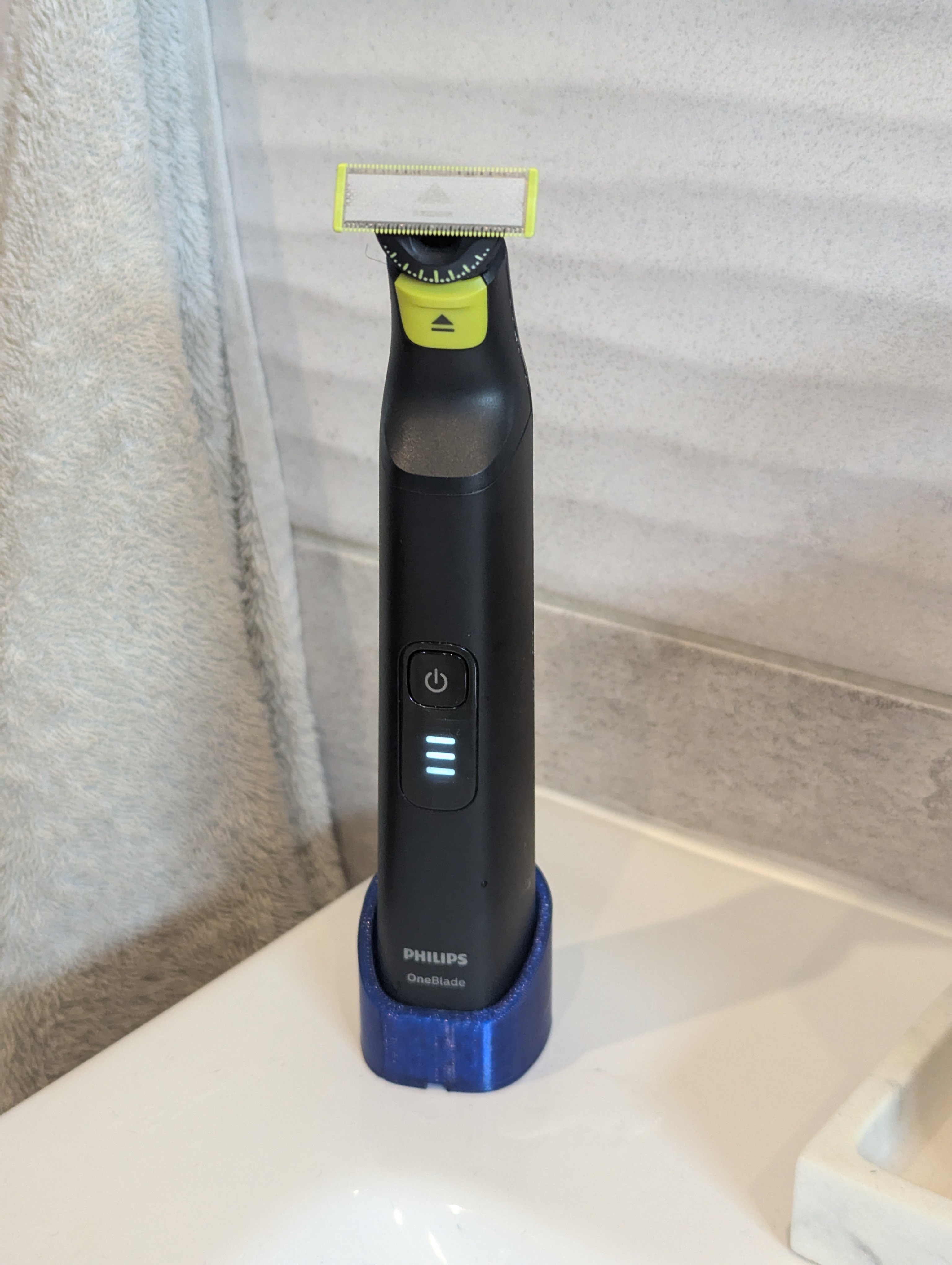 Philips Oneblade Pro 360 minimal stand