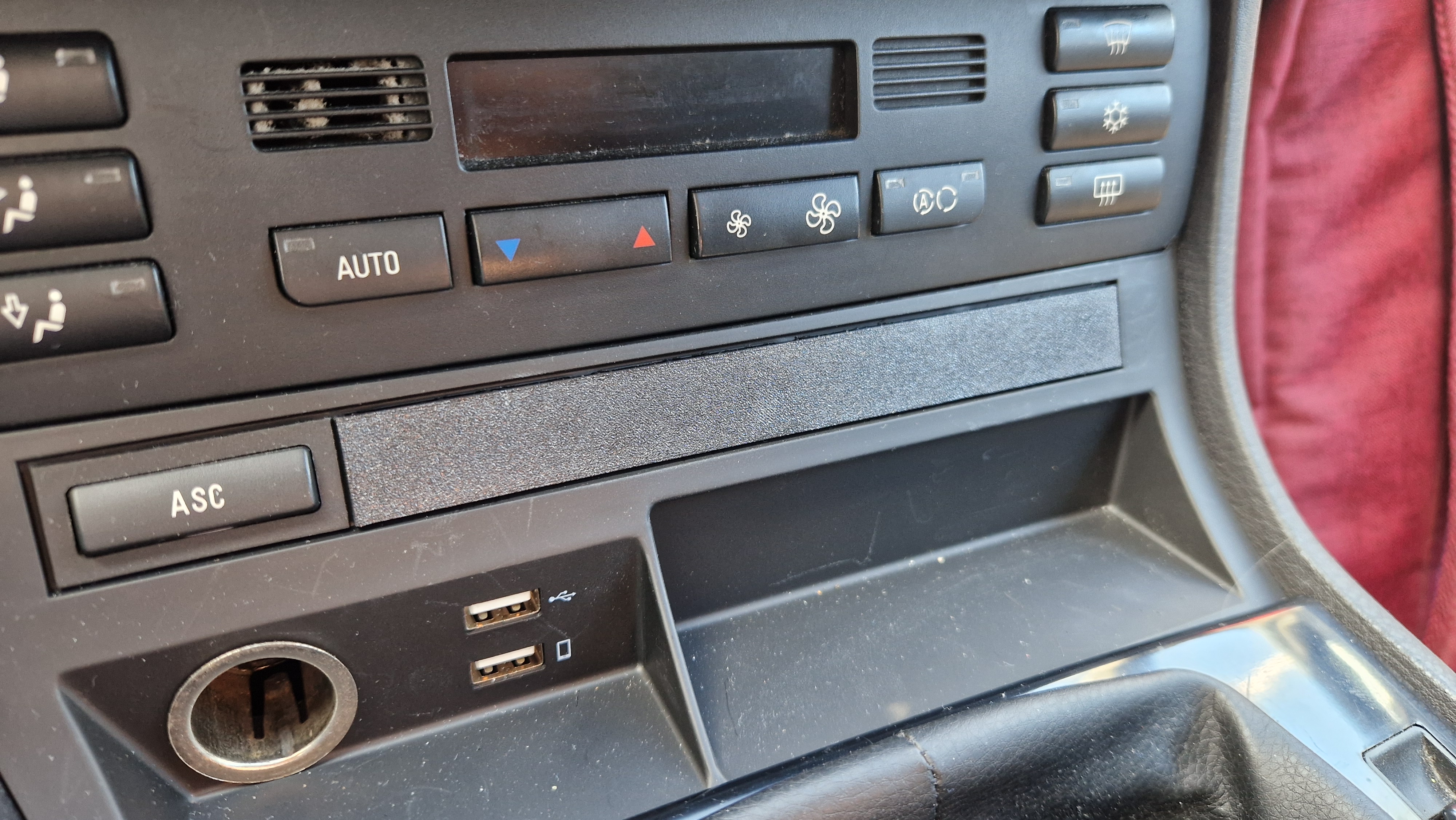 BMW E46 Switch Cover — thumbnail 2