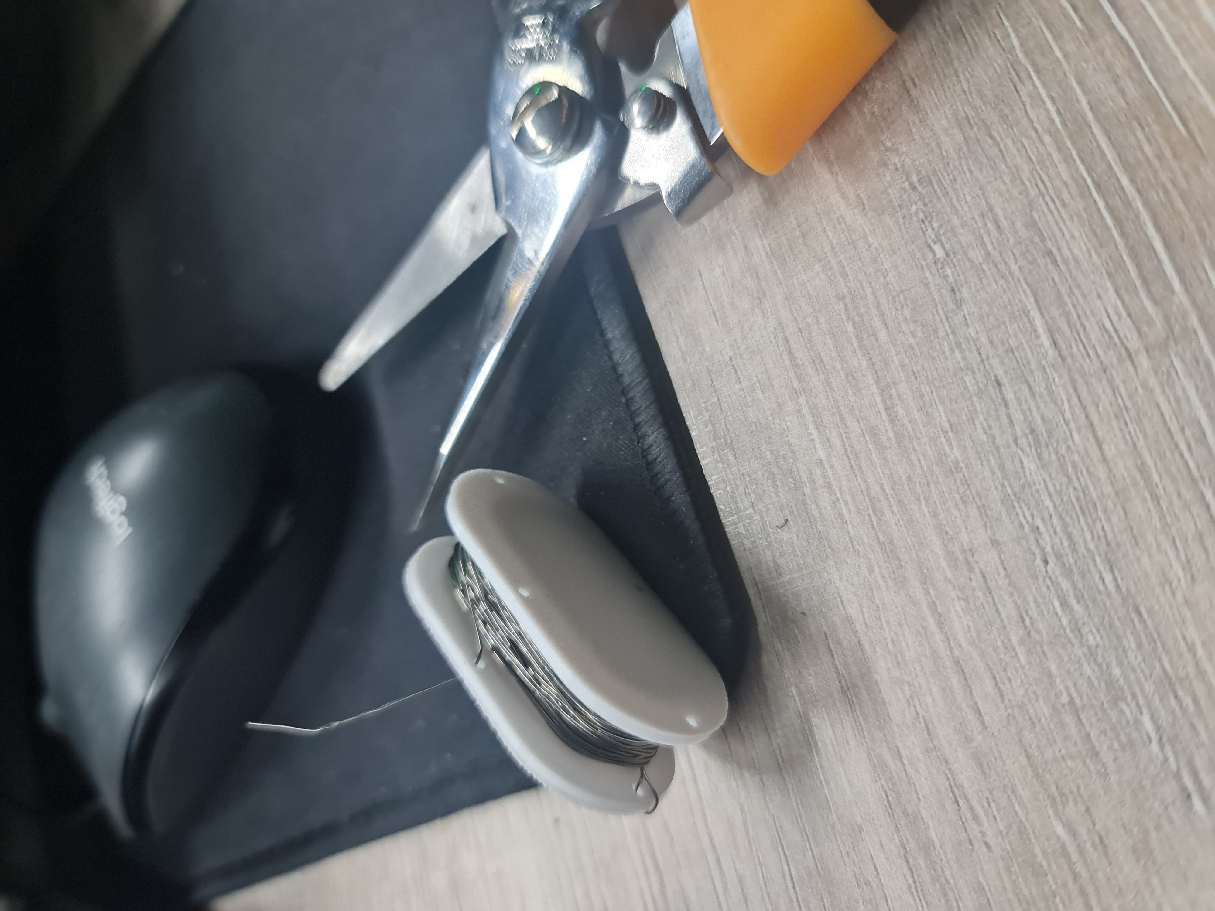 Better Tin Holder - for Electronics