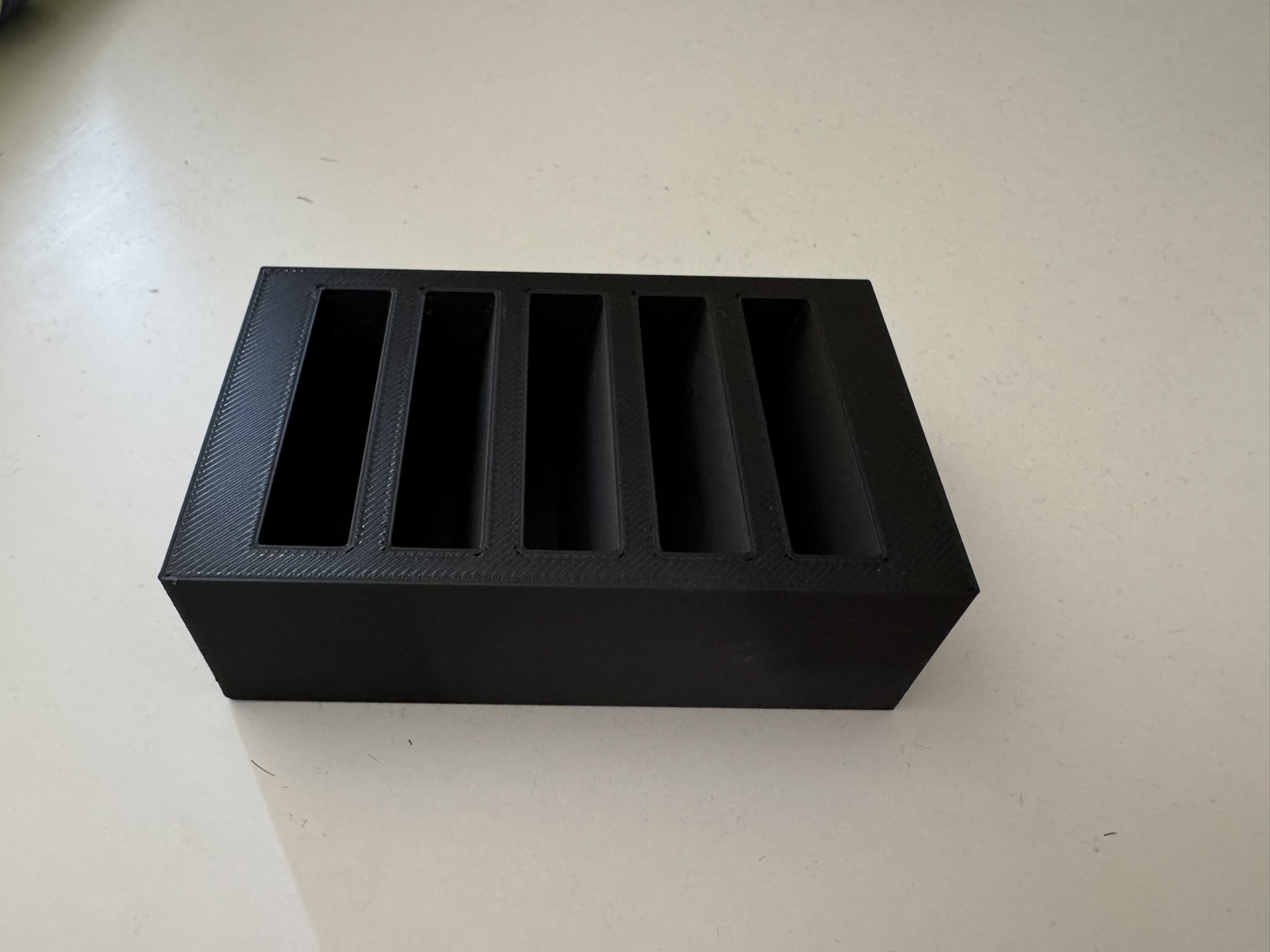 Philips shaver attachment holder — thumbnail 2
