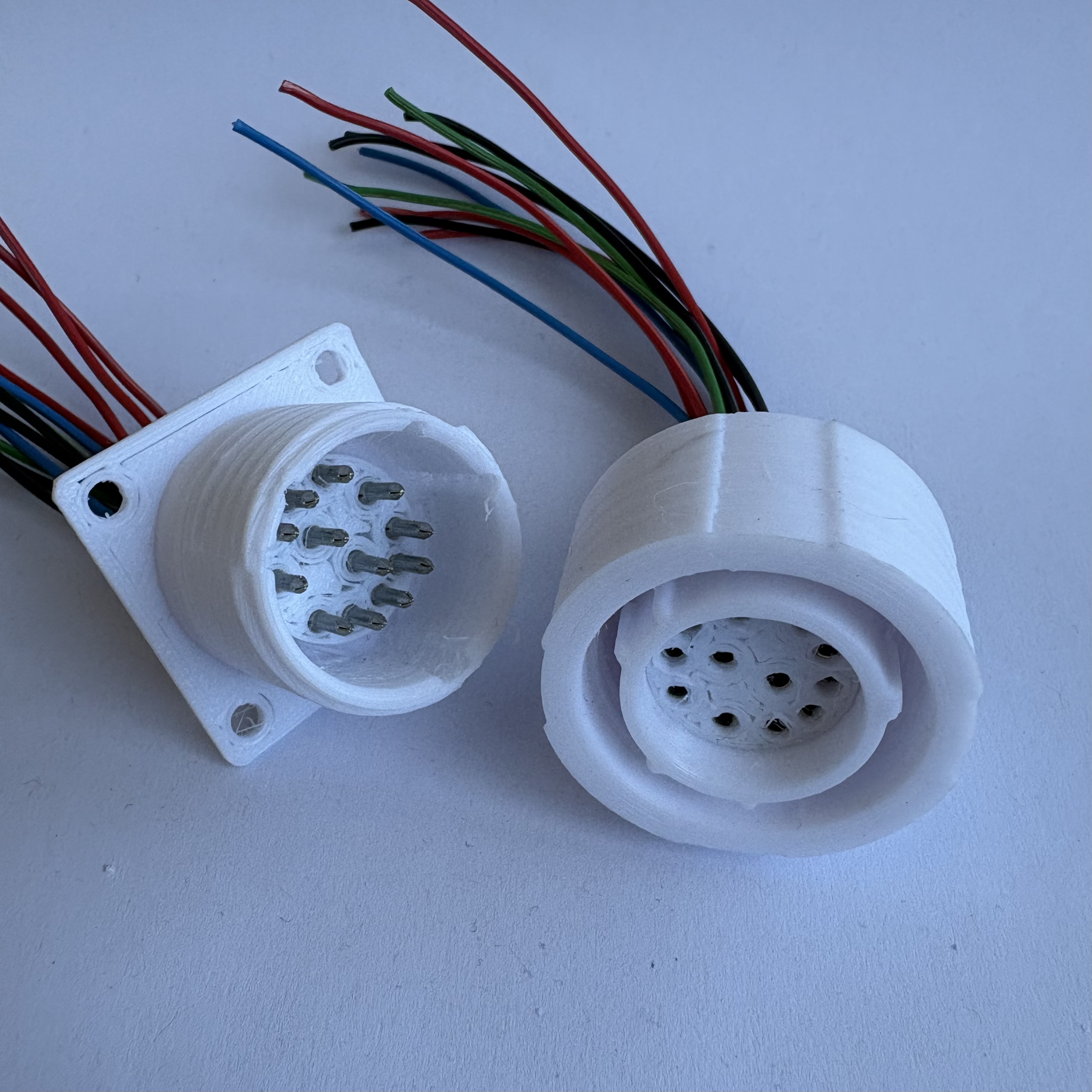 MIL Connector System Size D 12 Contacts Keying N (D38999 D-97)