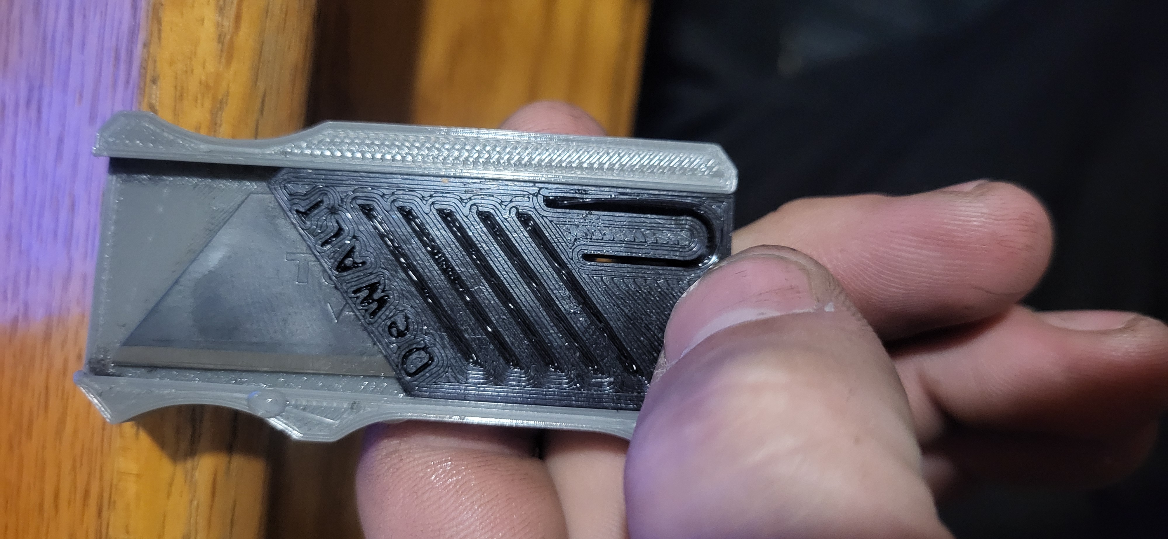 utility knife — thumbnail 3
