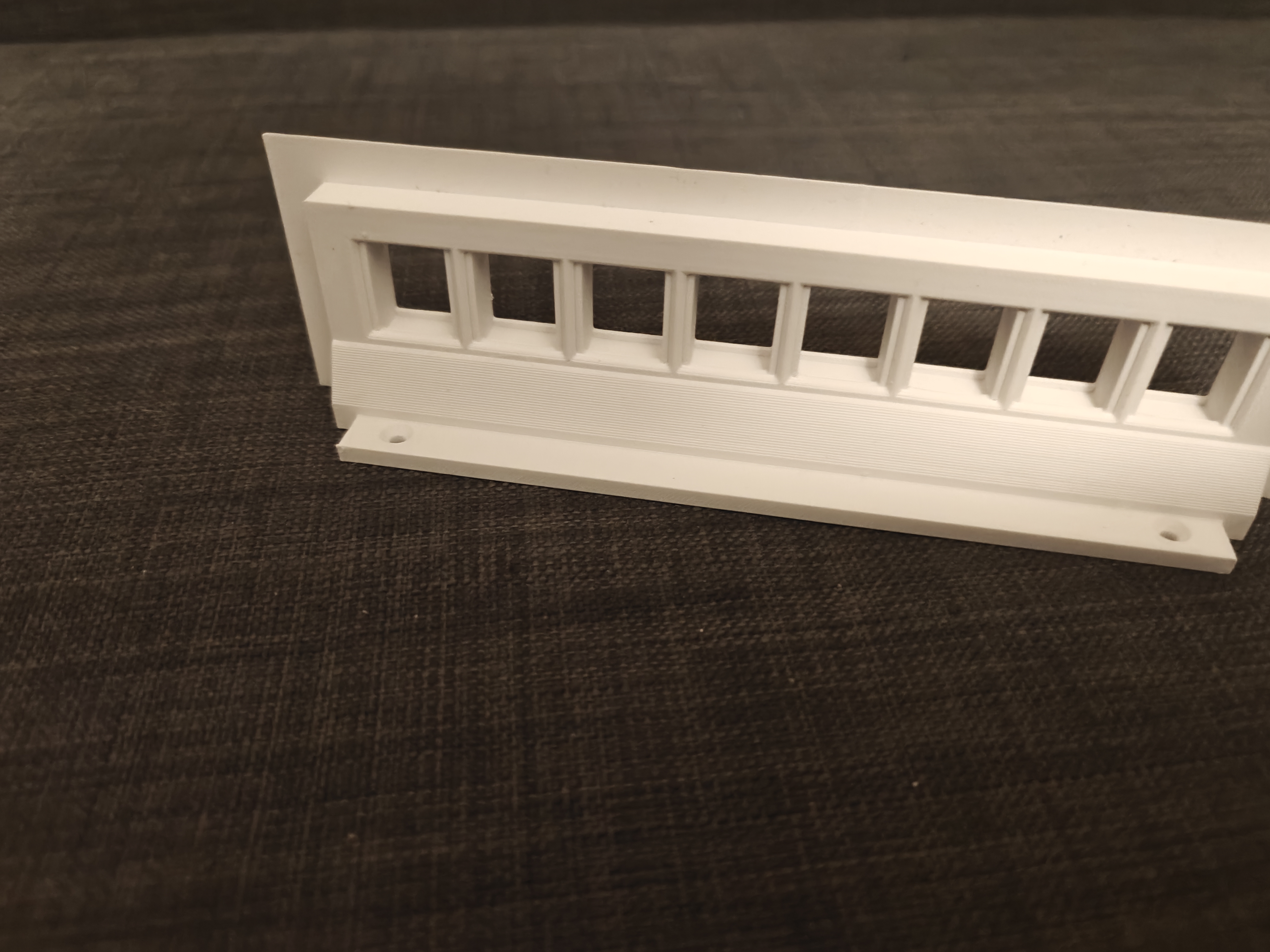 Miniatura 3 do modelo 3D keystone patch pannel for wall mount/trunking