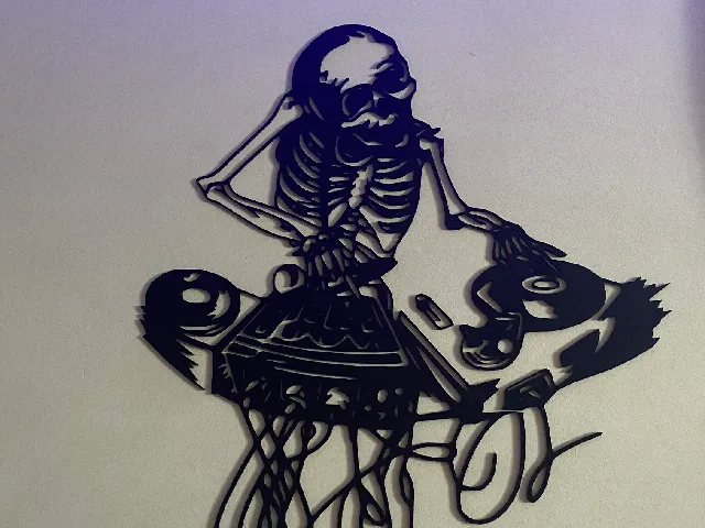 Dj skeleton wallart