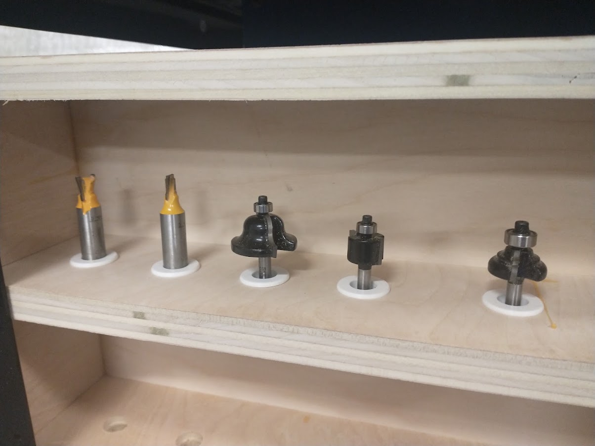 Router bit holder