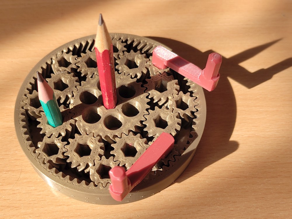 Counterintuitive Objects The Counterintuitive Gear fidget MkII von DrJones | Kostenloses STL ...