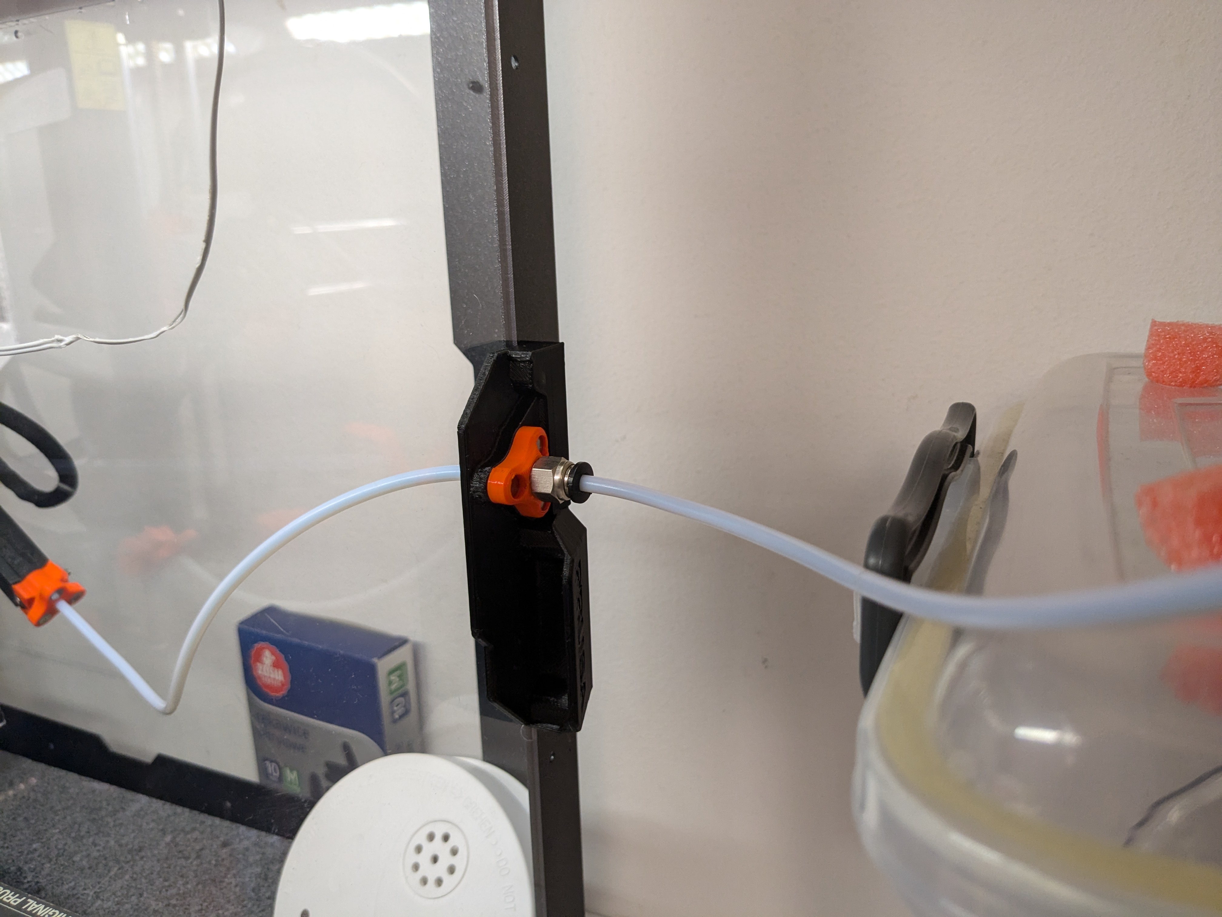 Prusa Mini Enclosure Door Handle with PTFE Magnetic Coupler — thumbnail 8