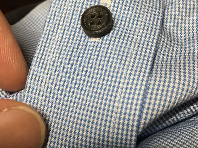 Standard size shirt buttons