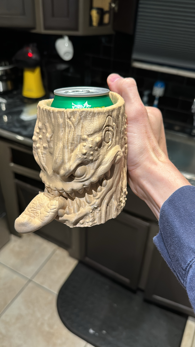 Mimic Can holder