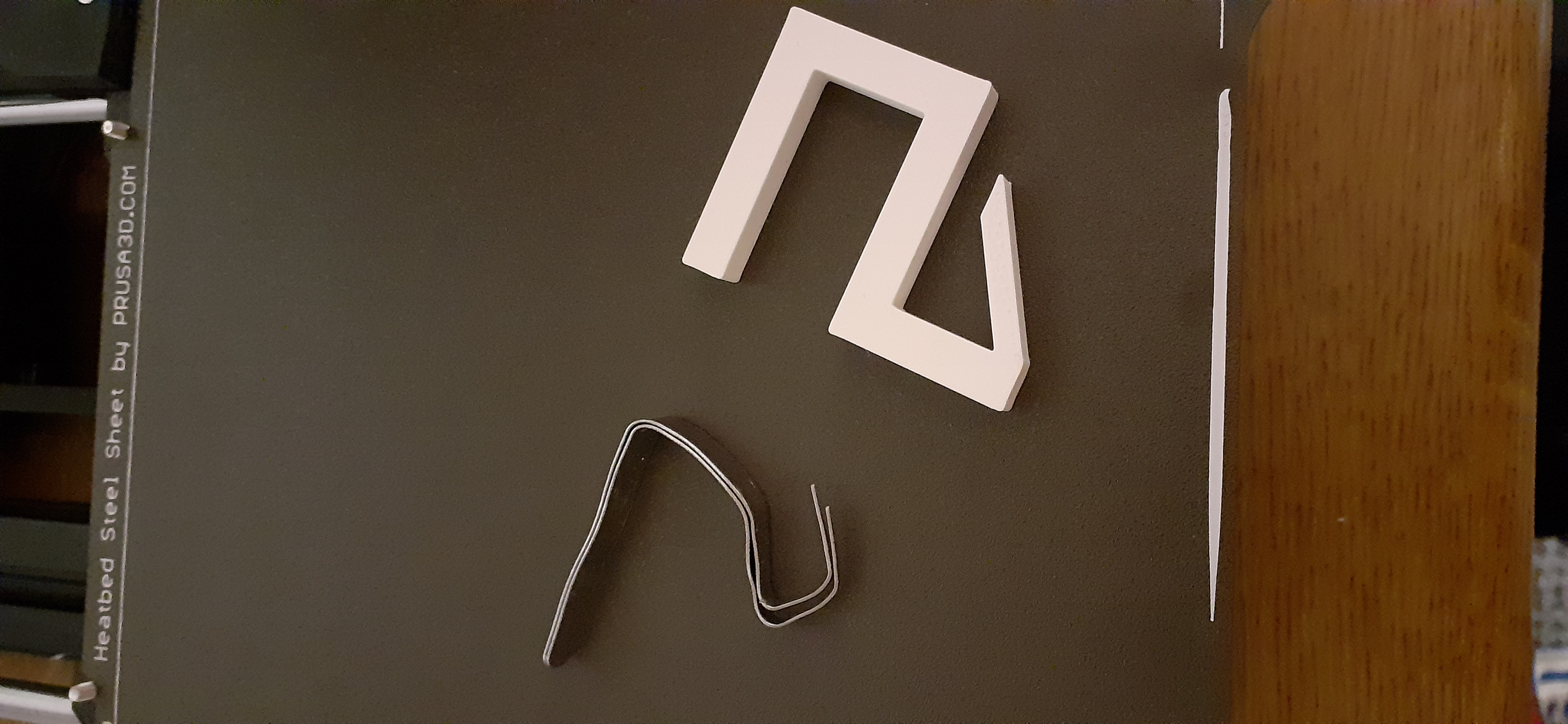 Hook for Ikea shelfs — thumbnail 3