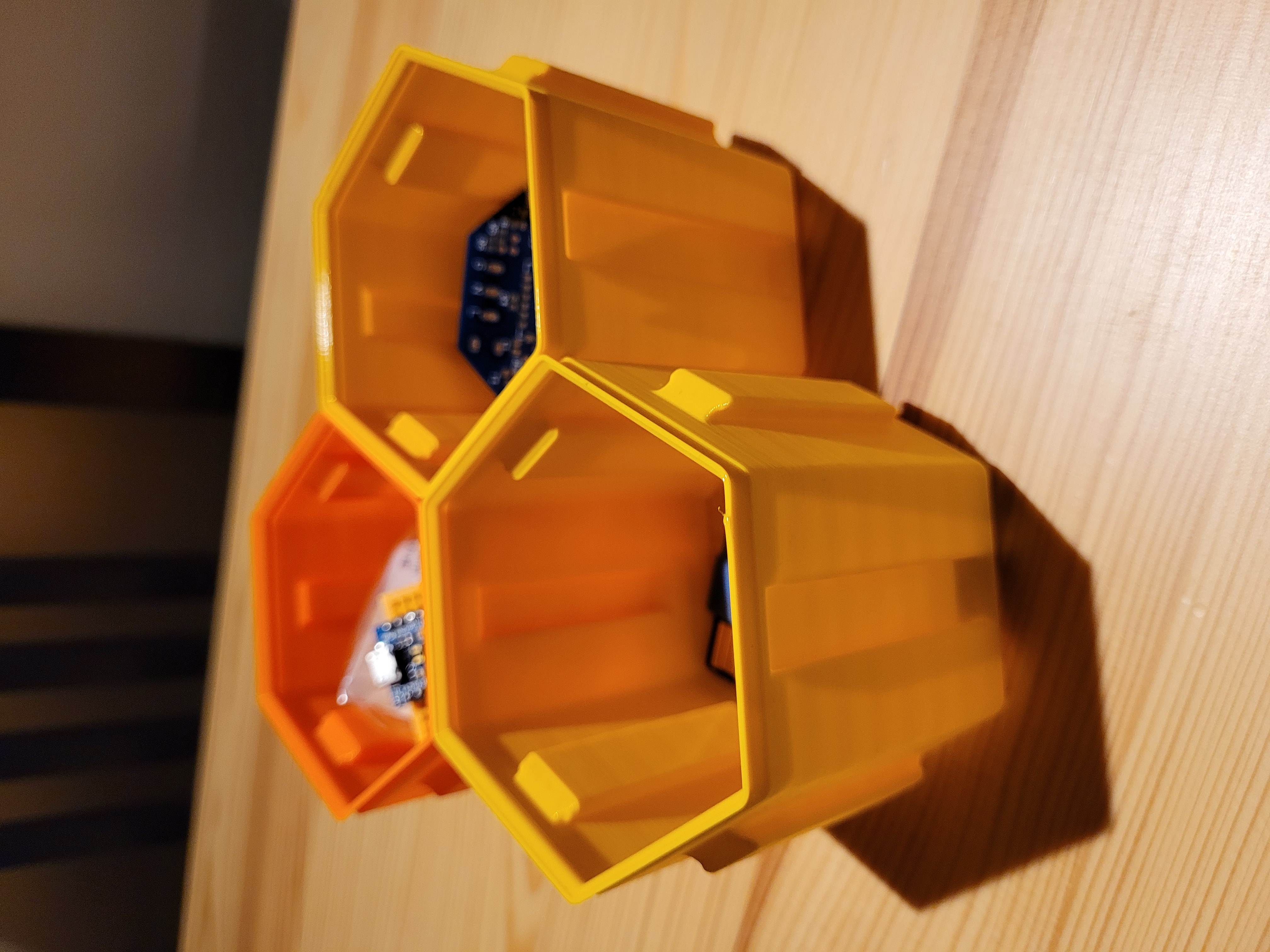 Miniatura 5 do modelo 3D Hex box (stackable, snap-joint, vase mode)