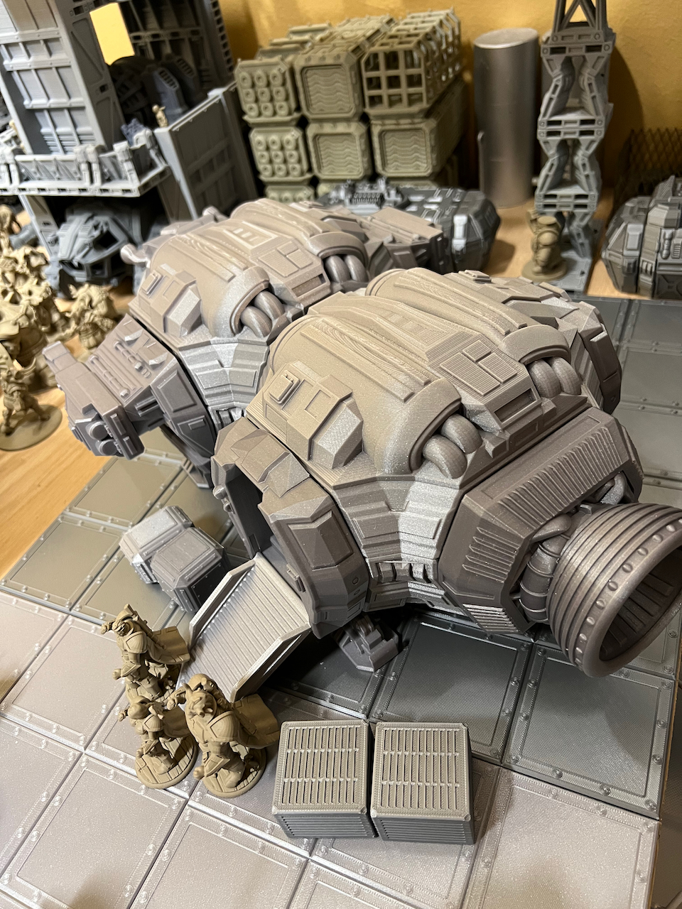 Sci Fy Cargo Containers — thumbnail 3