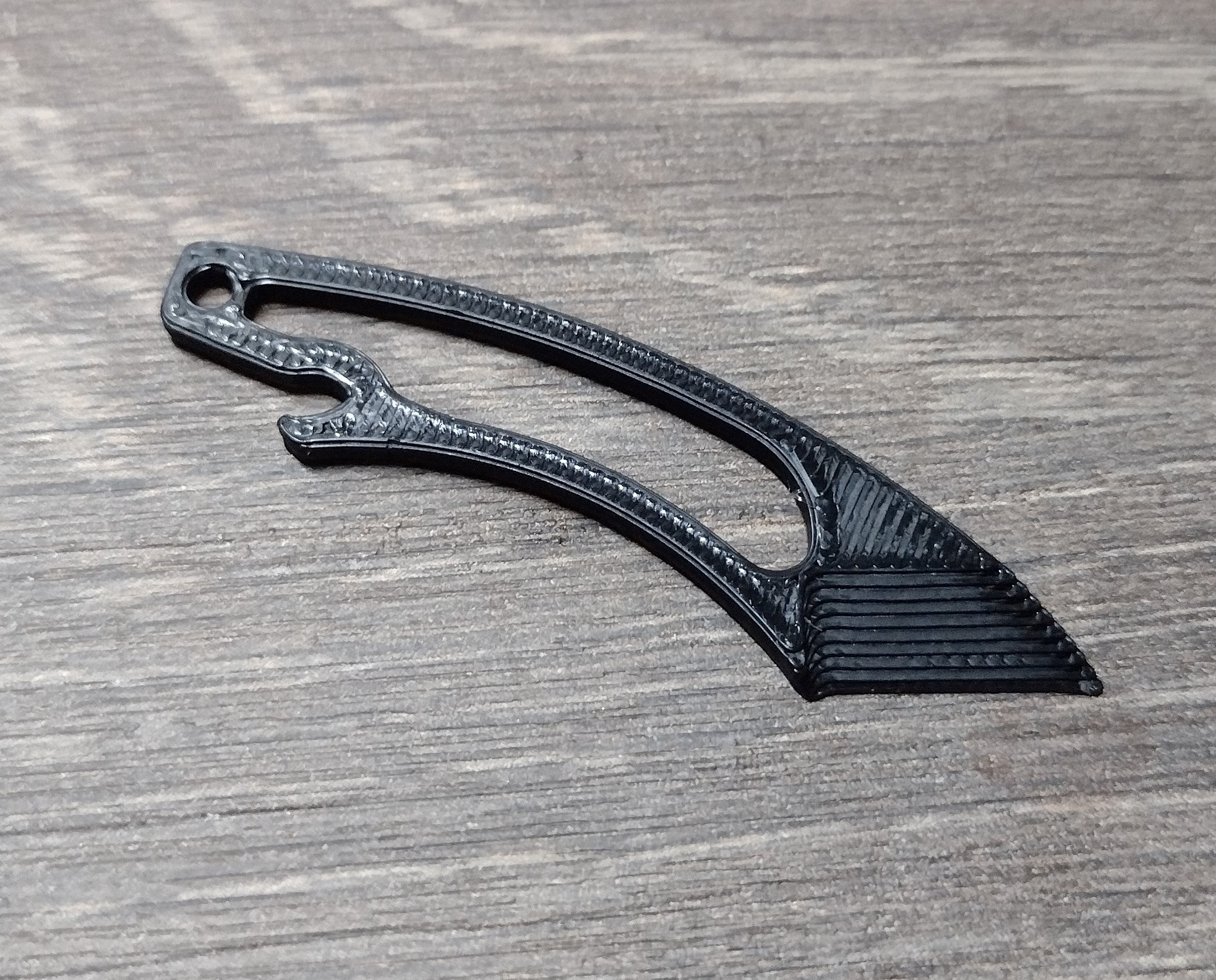 Miniatura 3 do modelo 3D Simple Keychain Knife