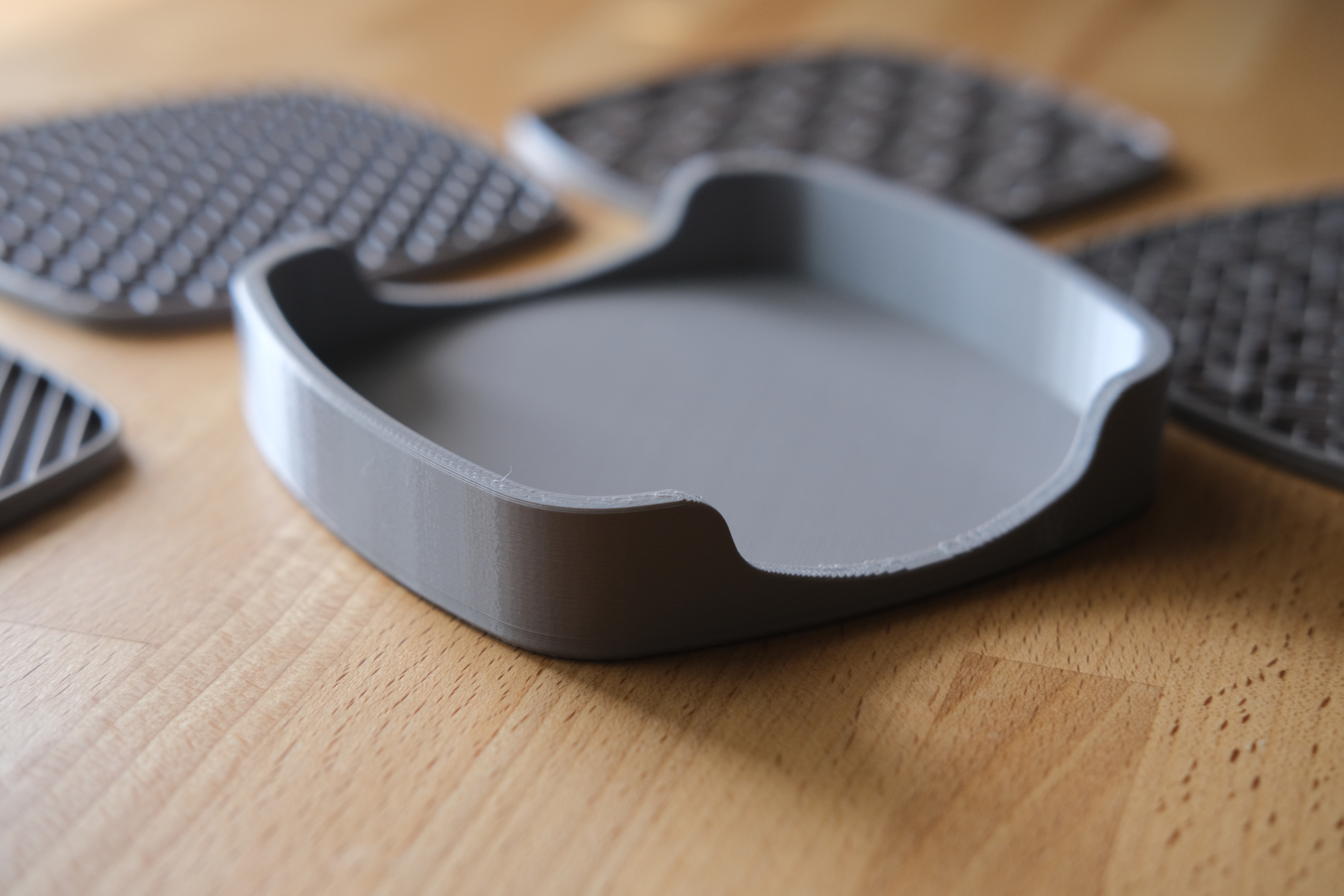 Miniatura 2 do modelo 3D Squircle Coaster Holder