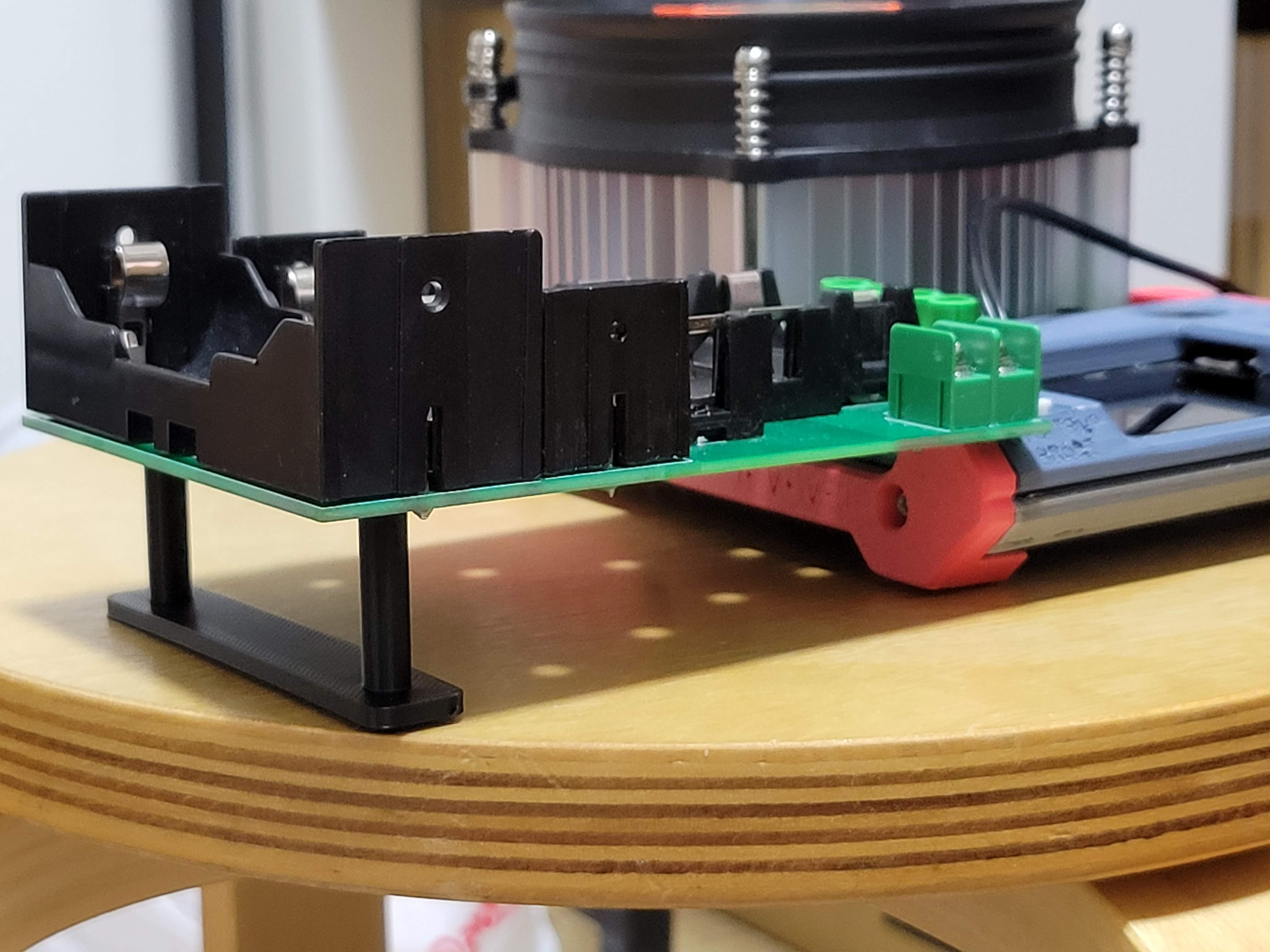 Remixed Atorch DL24 case with legs for Battery box