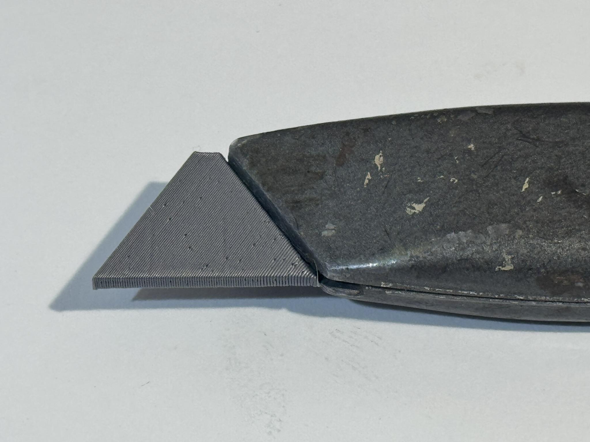 Stanley knife blade cover for PLA & TPU
