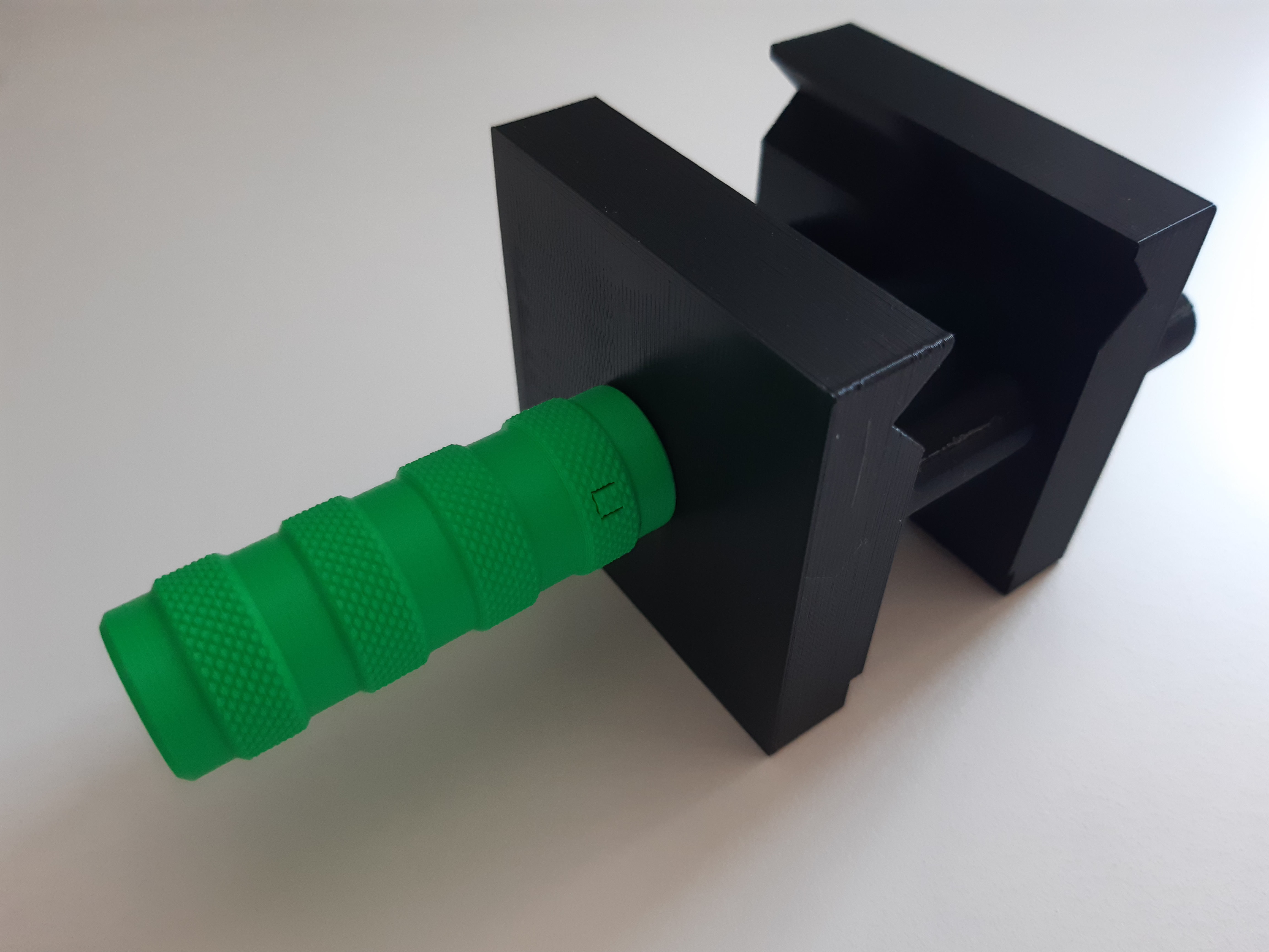 mini vise — miniatura 11