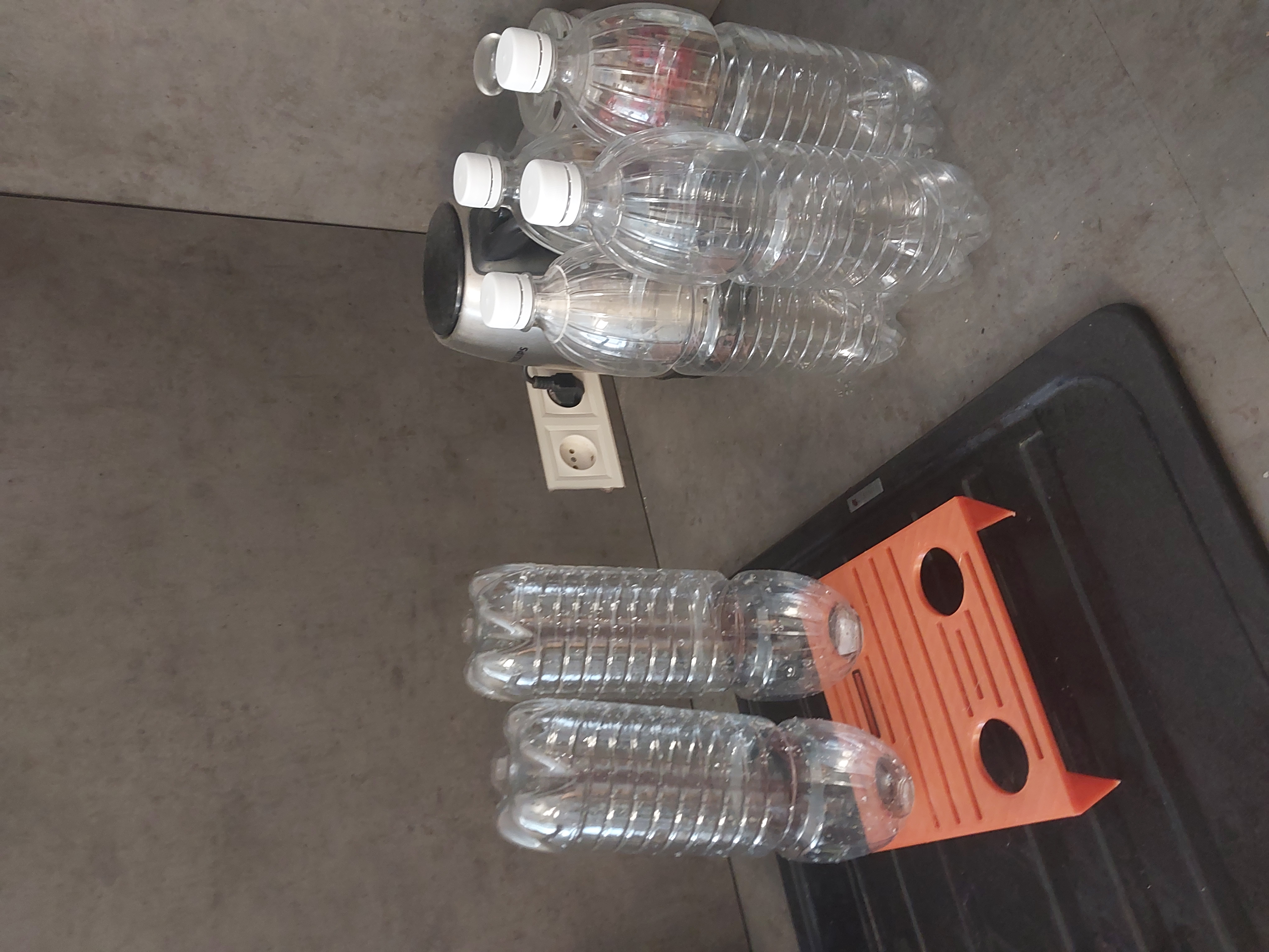 PET bottle drying holder