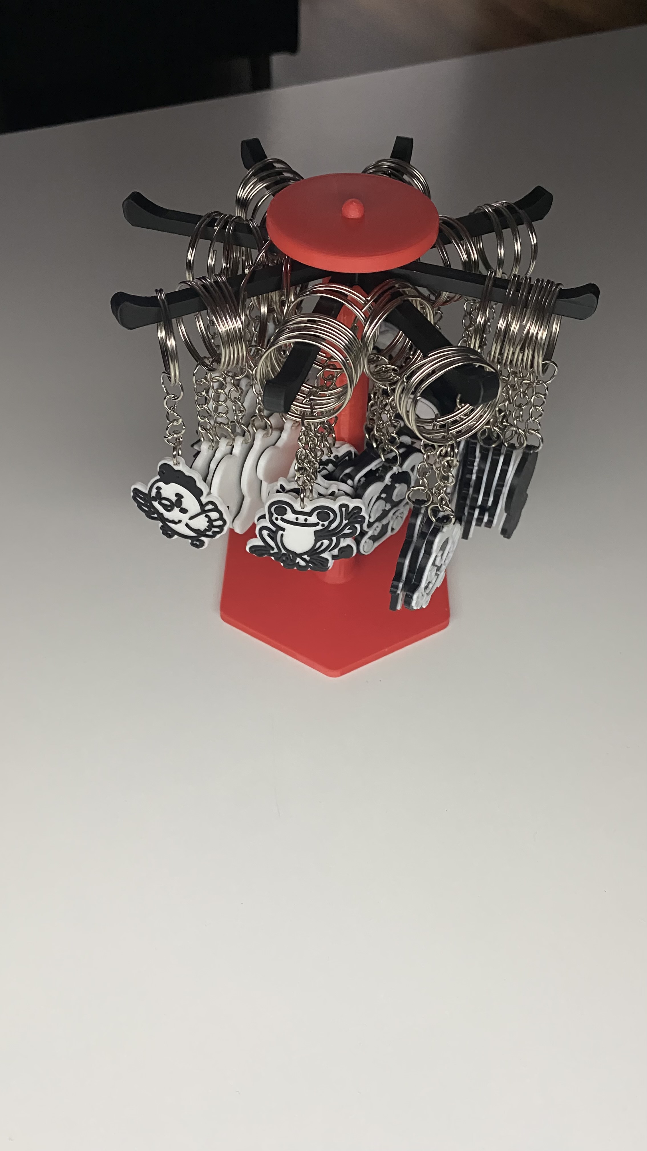 Chain Hanger - Turnable