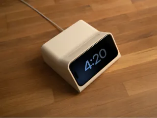 iPhone Charging Dock - 15 Plus