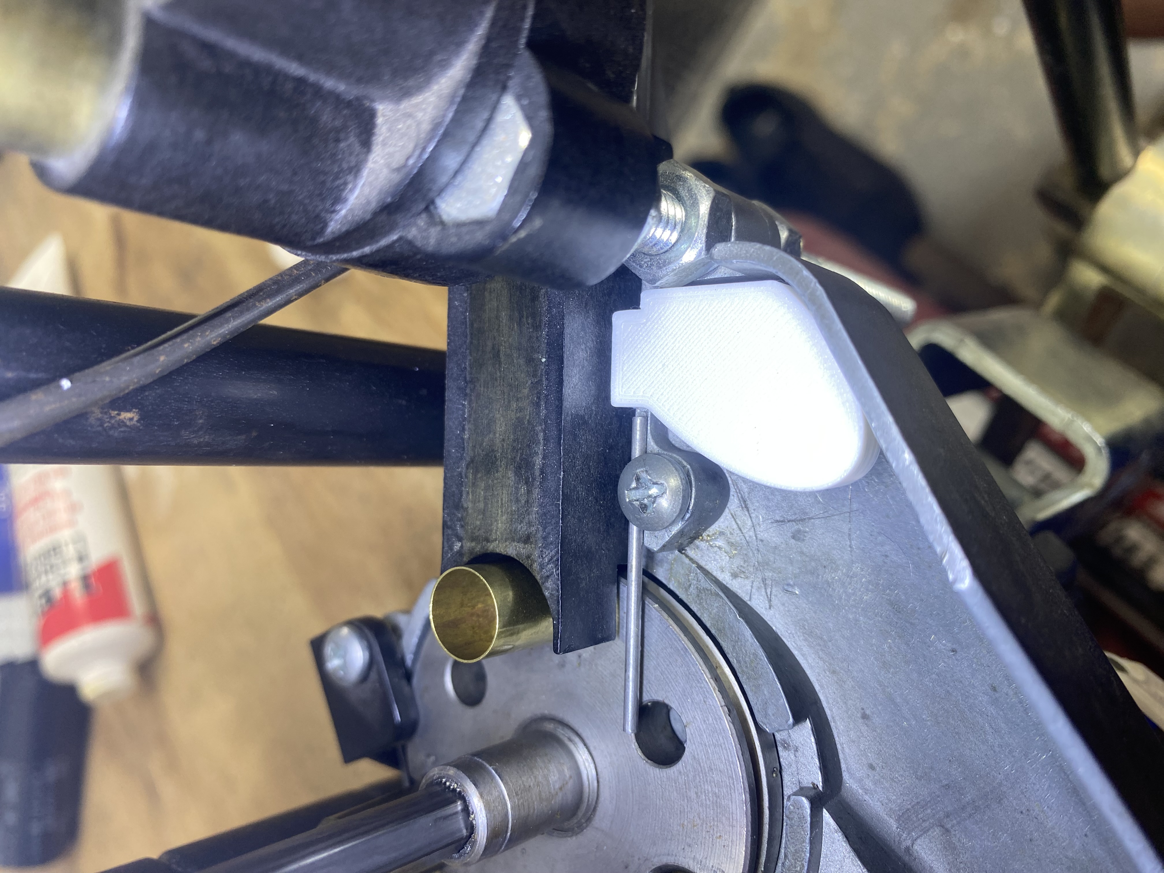Lee Pro 1000 reloading press deflector
