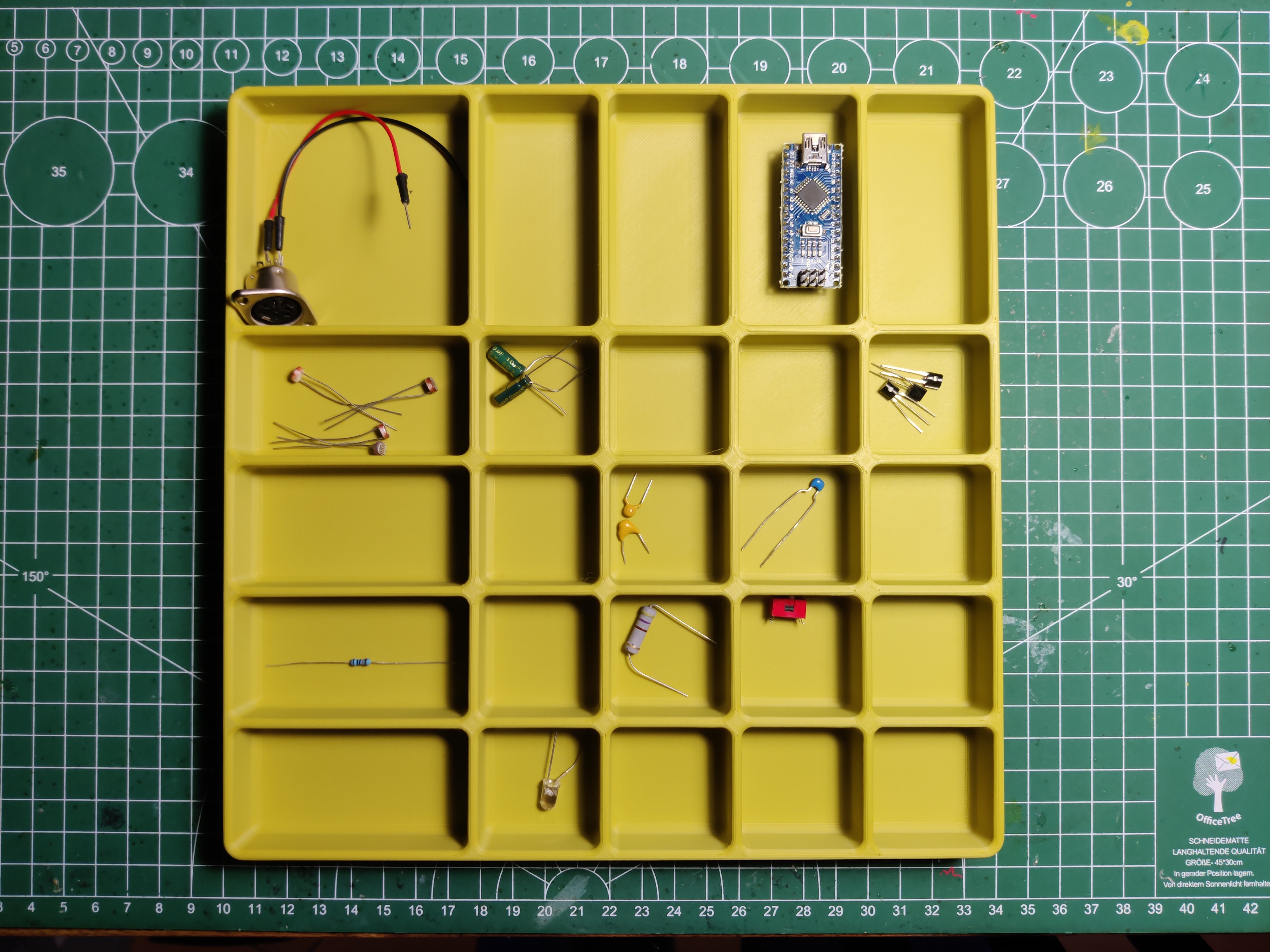 Parts Sorting Tray - Electronic Components Organizer