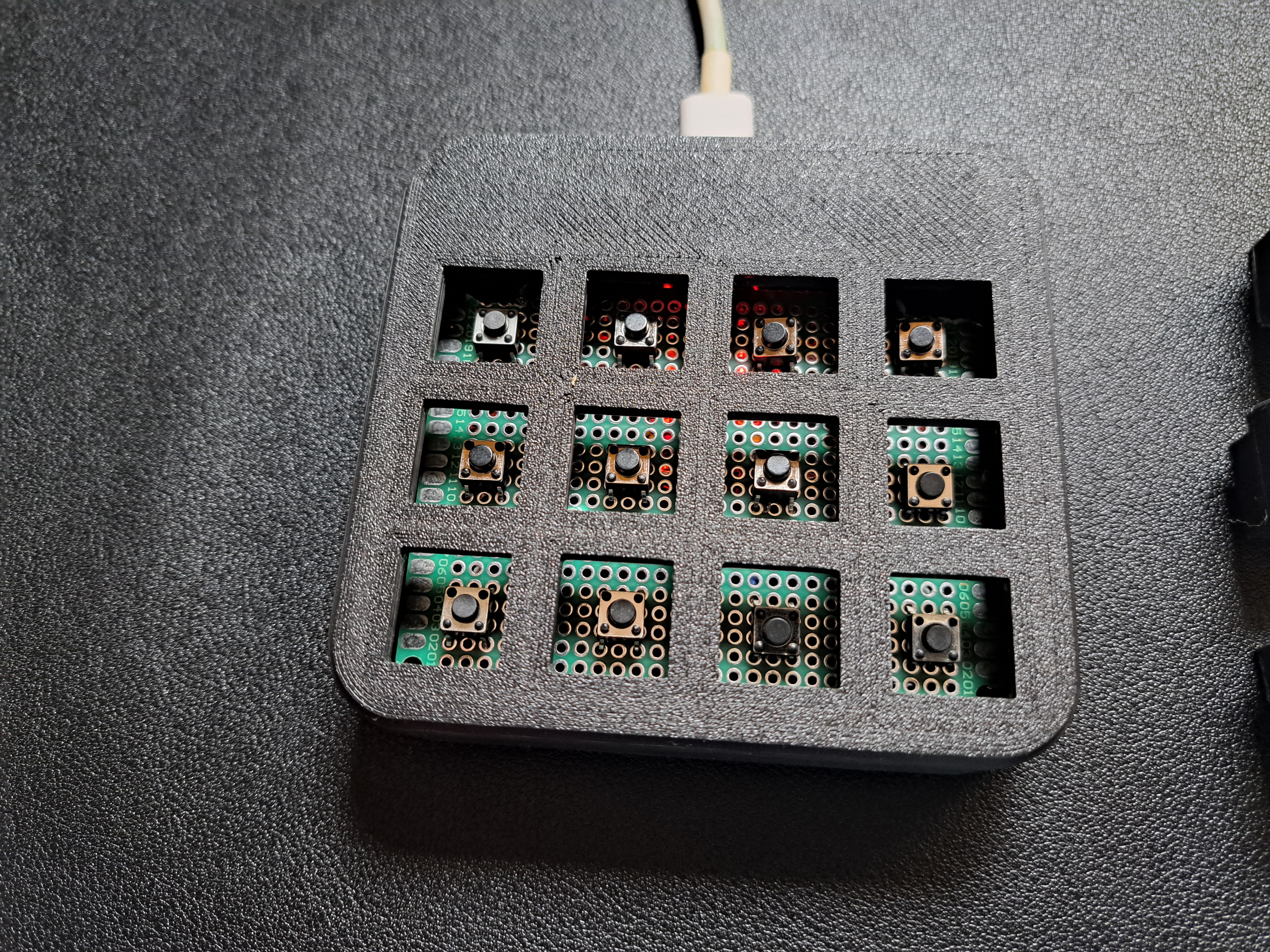 Miniatura 4 do modelo 3D Macro Keyboard