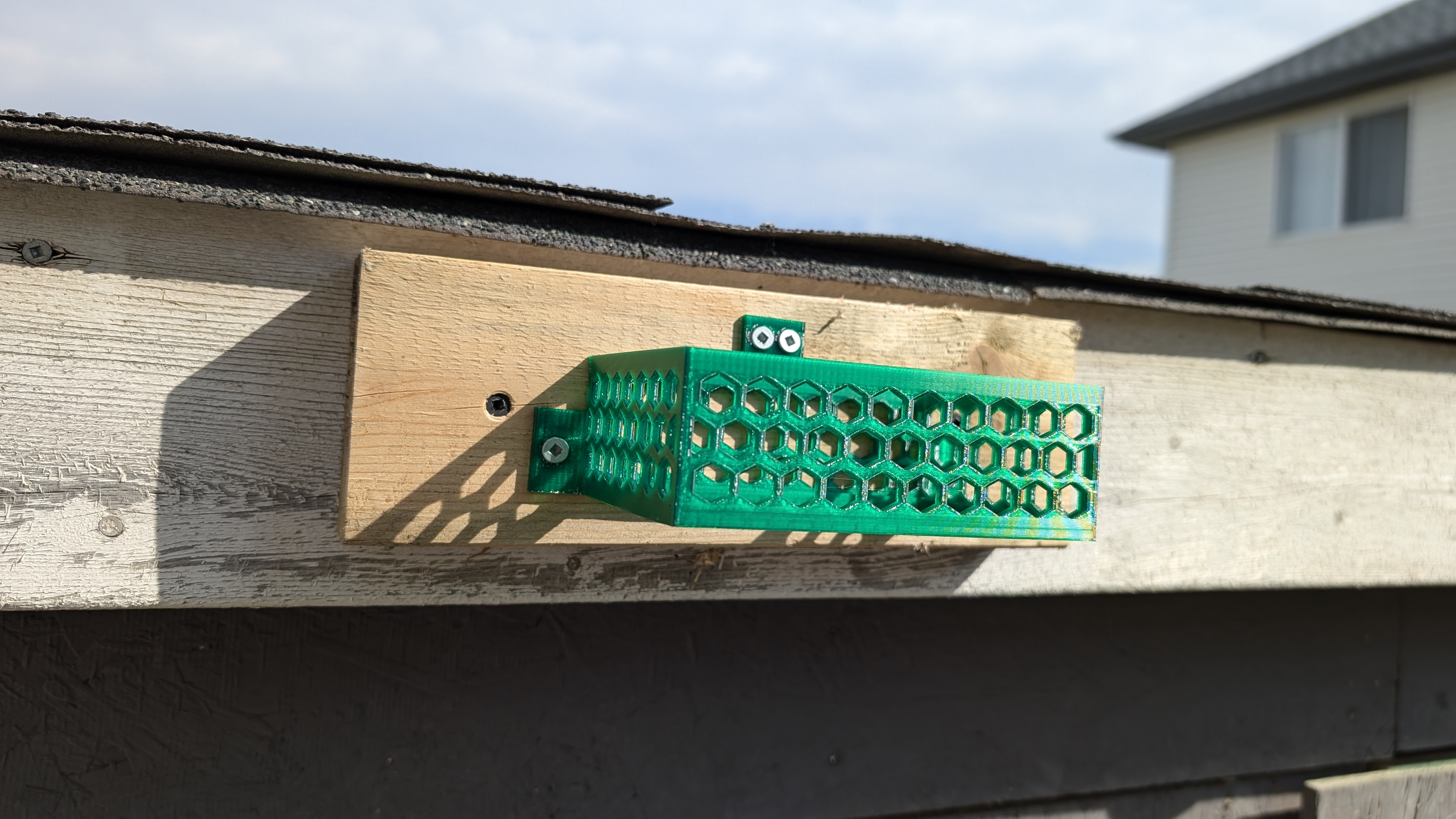 La Crosse Technology Rain Meter bracket — miniatura 3