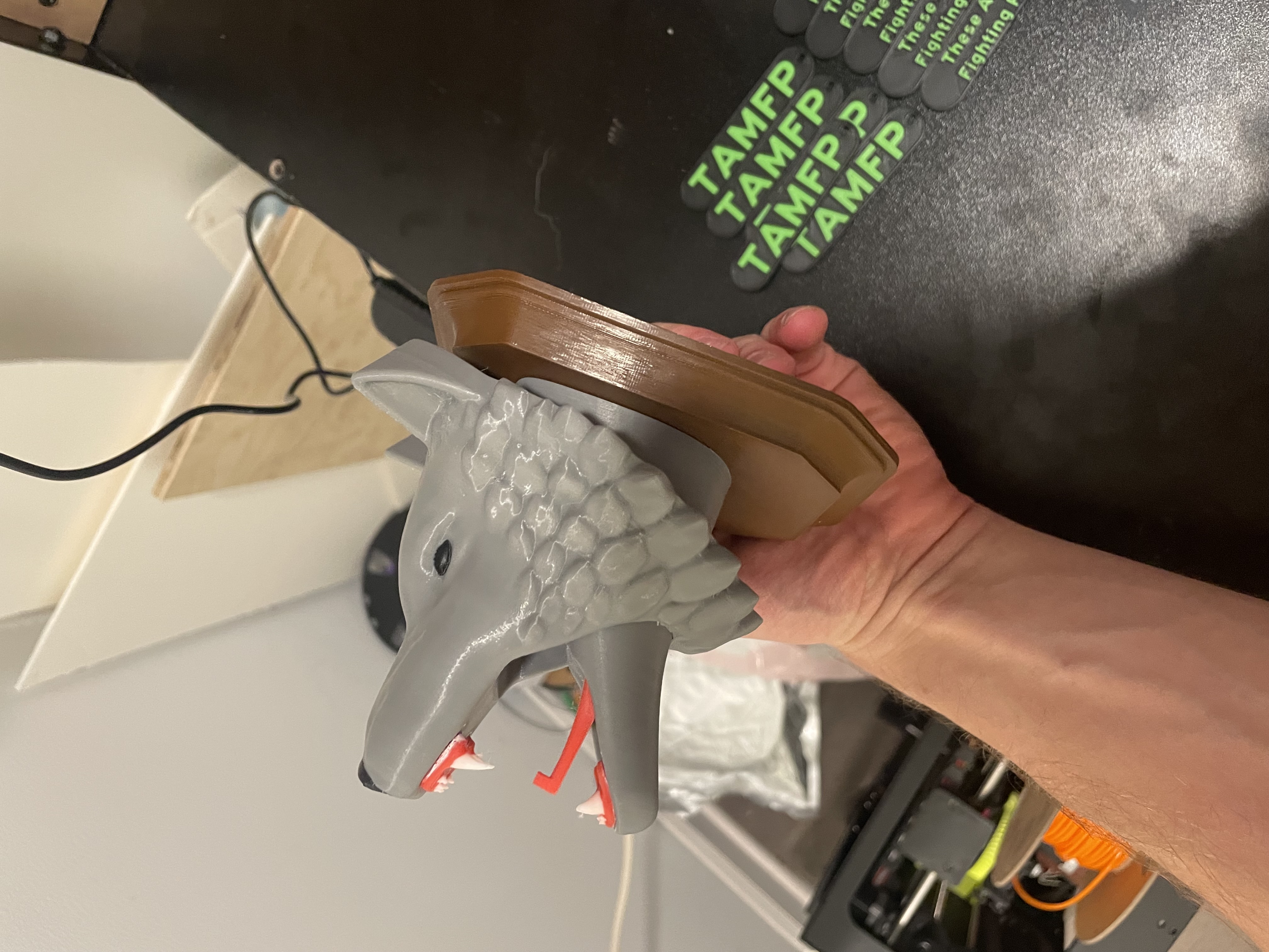 Wolf Coat RackPlaque by WOLFE Download free STL model