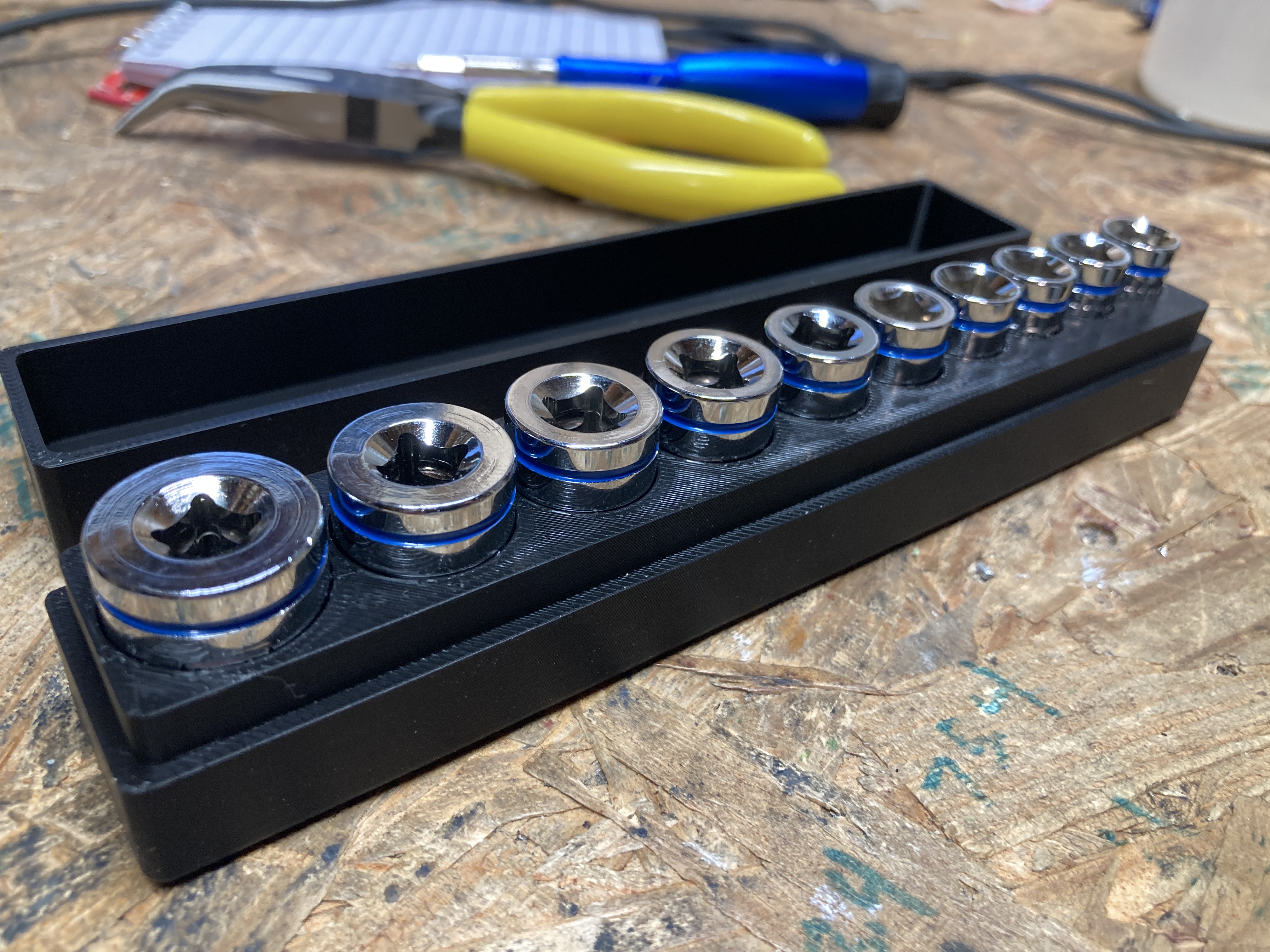 Case for Quinn Harbor Freight 10piece 1/4" metric socket set by One