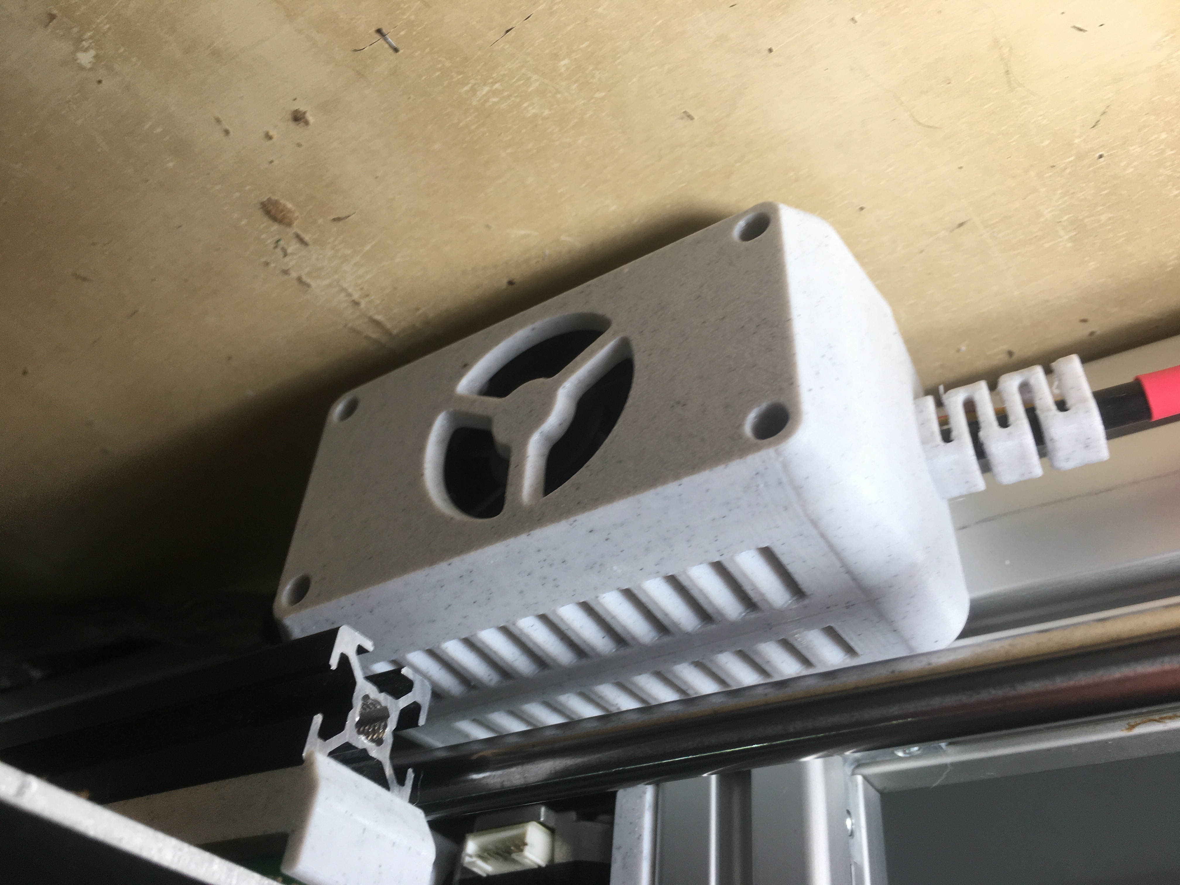 Susmanufactory MOSFET enclosure