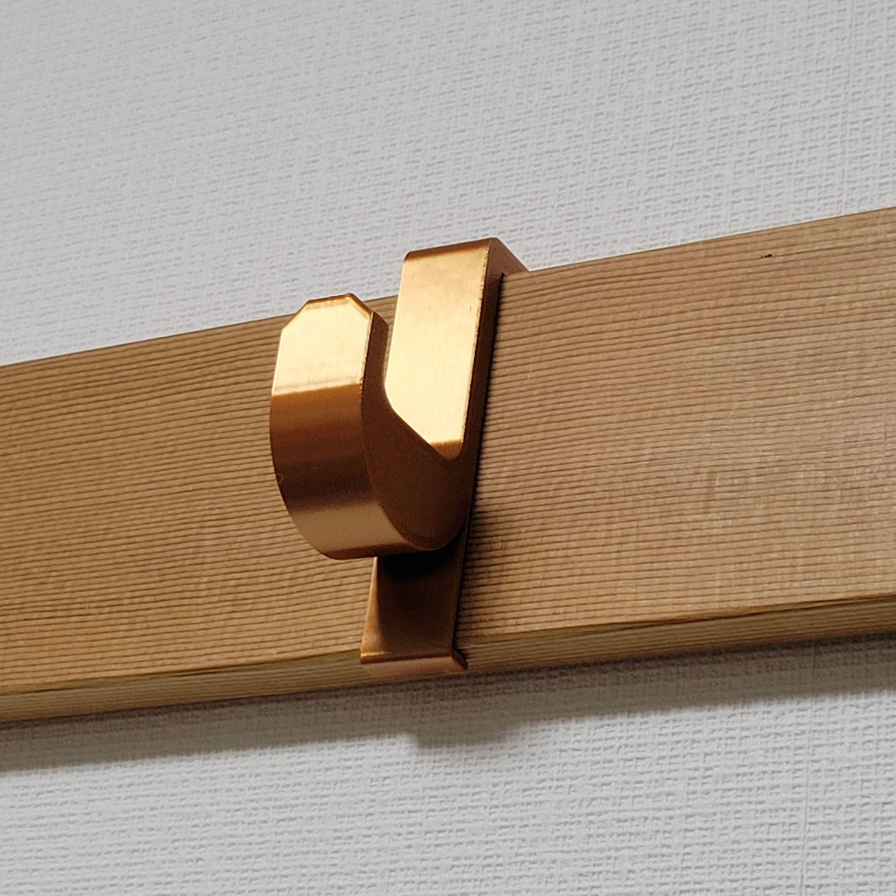 Wa-shitsu (Japanese tatami room) wall hanger