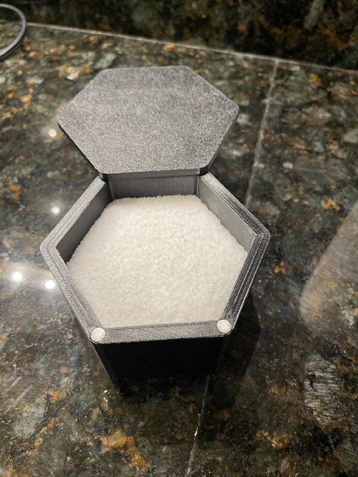 Salt Cellar/Container by Couch Comfy | Download free STL model ...