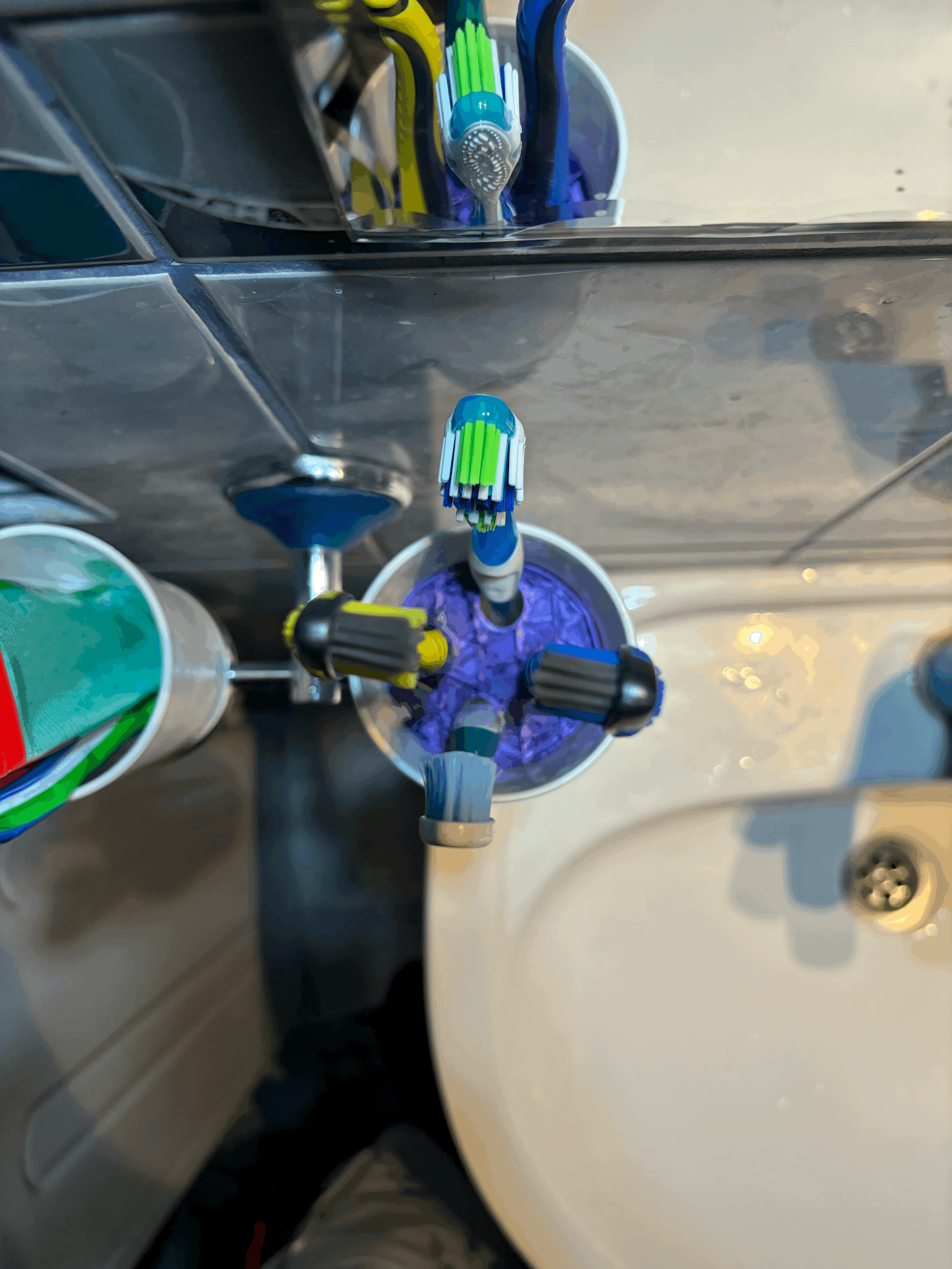 Toothbrush Separator — miniatura 4