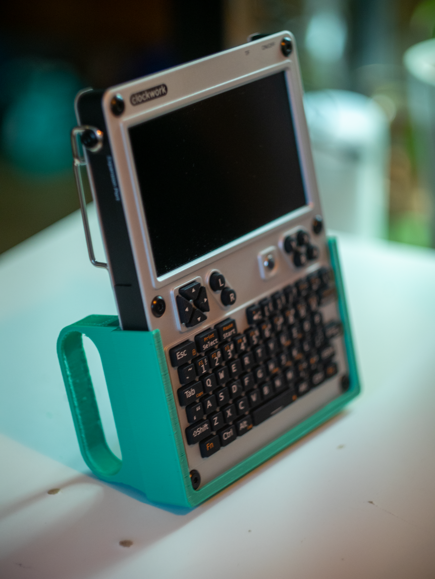Miniatura 2 do modelo 3D uConsole Grip Case