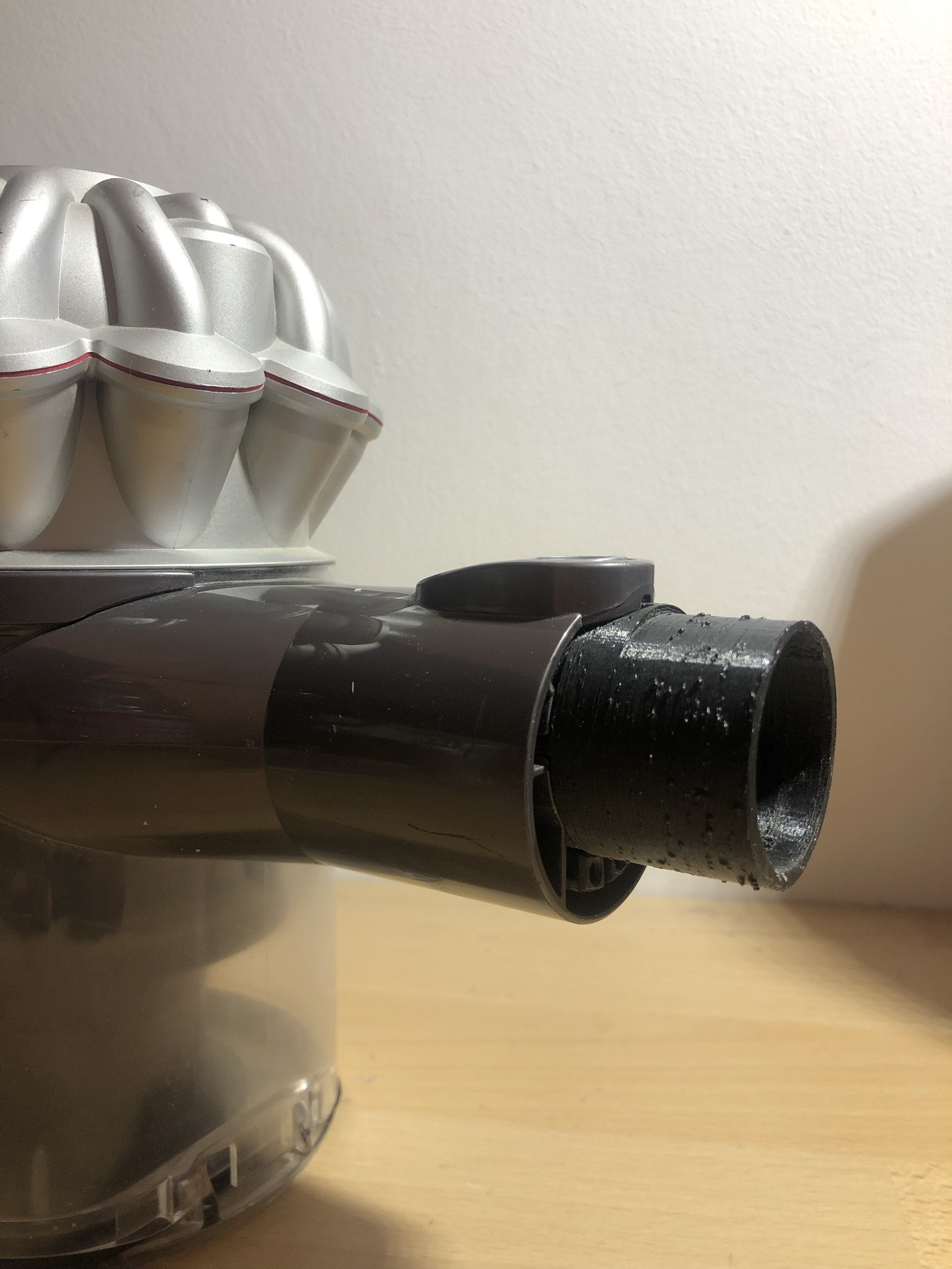Dyson V6 Male to 32mm Female Adapter