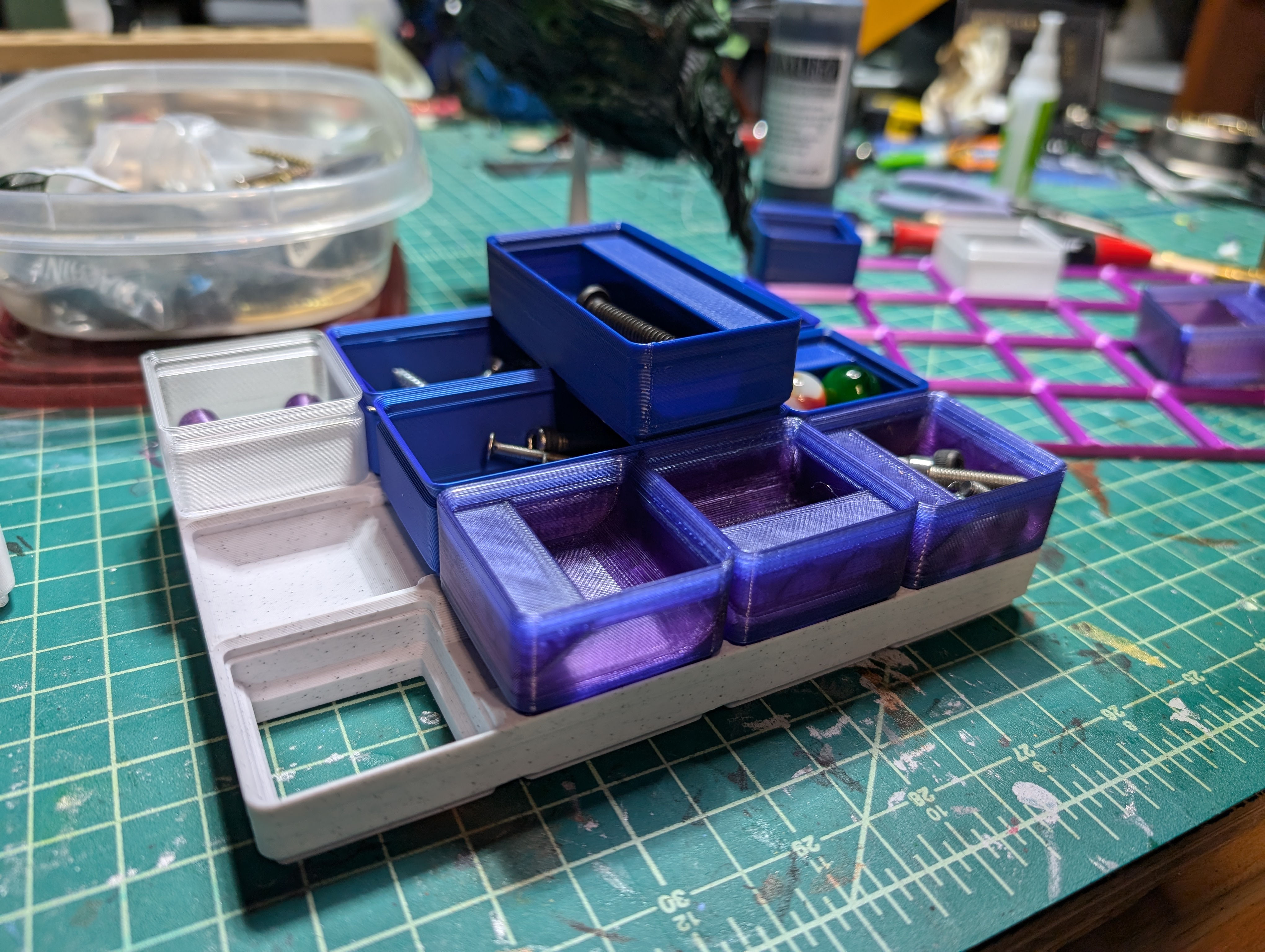 Miniatura 5 do modelo 3D Gridfinity Sorting Tray (stackable!)