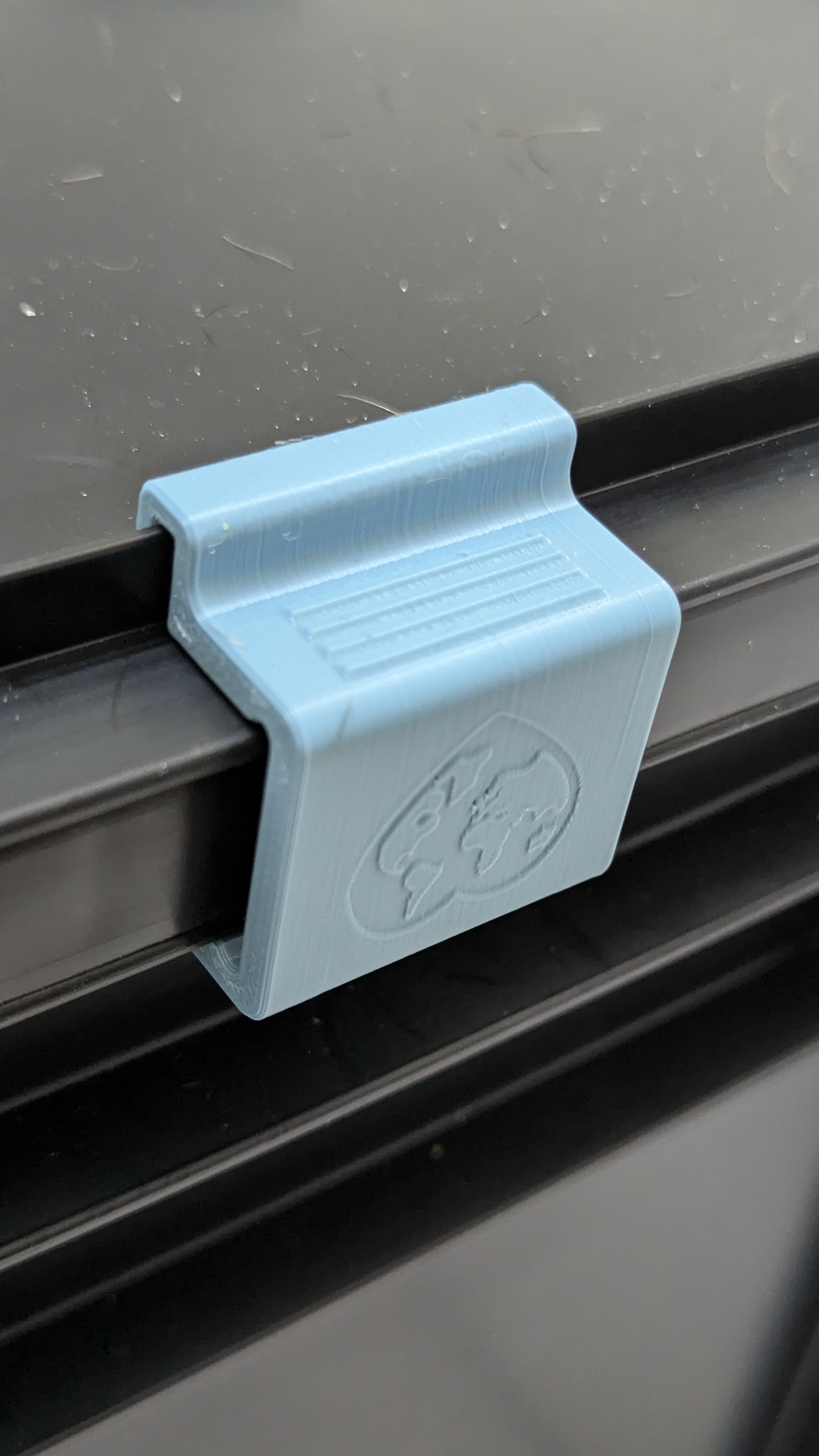 Trobolo Dry Toilet Lid Clip